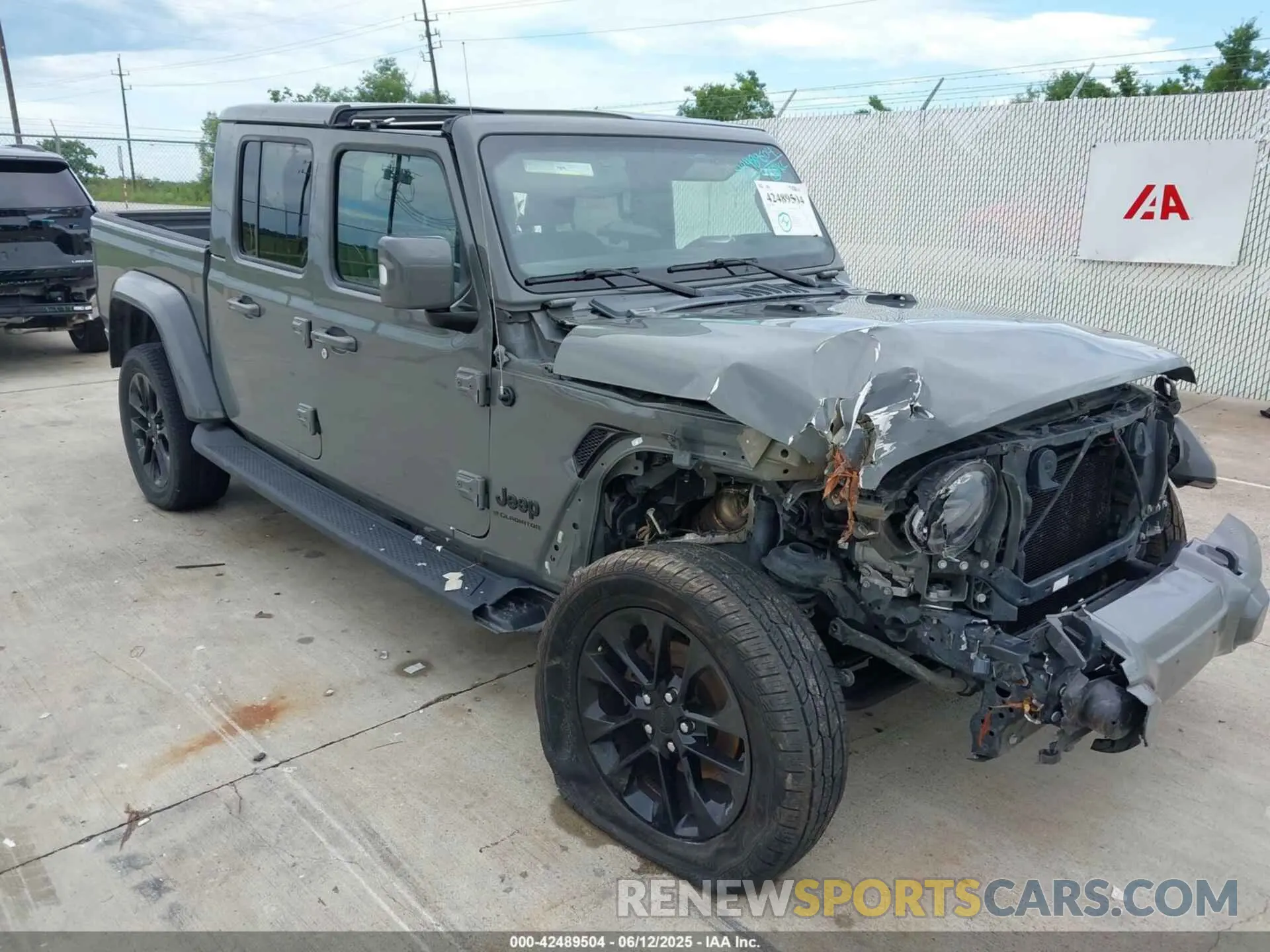 1 Photograph of a damaged car 1C6HJTFG1PL542536 JEEP GLADIATOR 2023