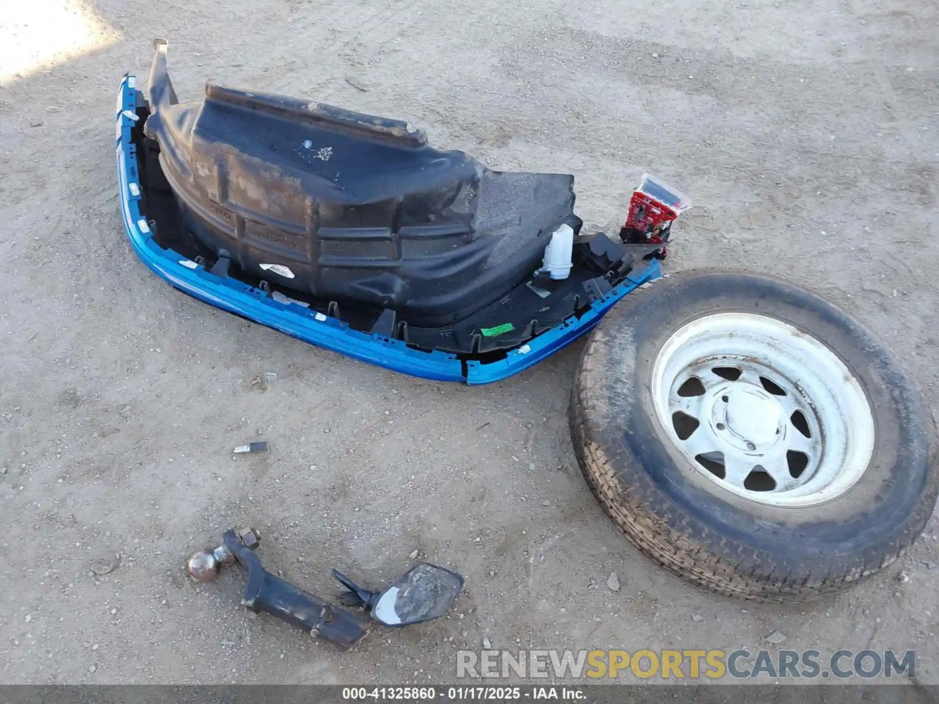 12 Photograph of a damaged car 1C6HJTFG1PL556842 JEEP GLADIATOR 2023