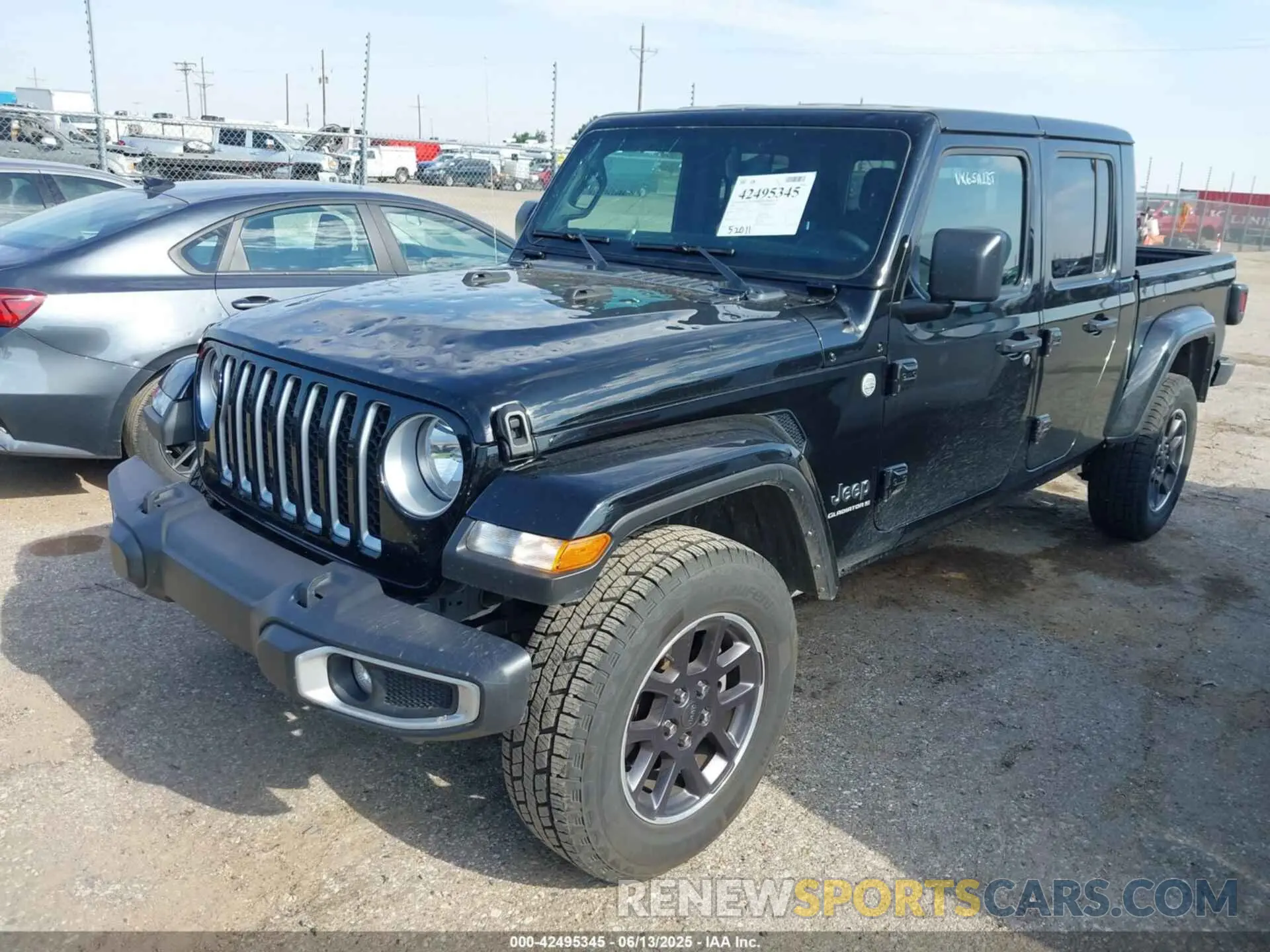 2 Photograph of a damaged car 1C6HJTFG2PL552850 JEEP GLADIATOR 2023