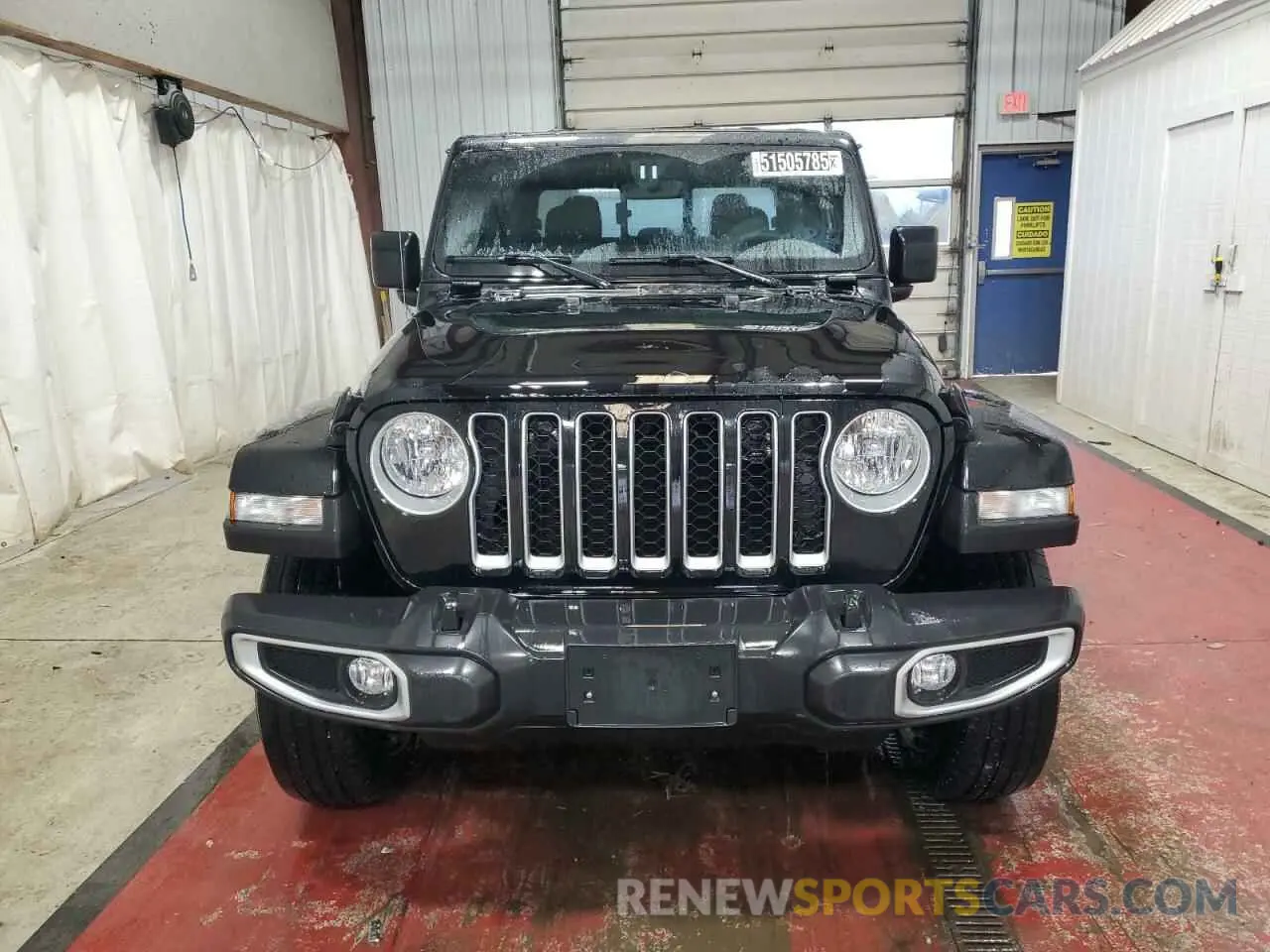 5 Photograph of a damaged car 1C6HJTFG3PL564098 JEEP GLADIATOR 2023