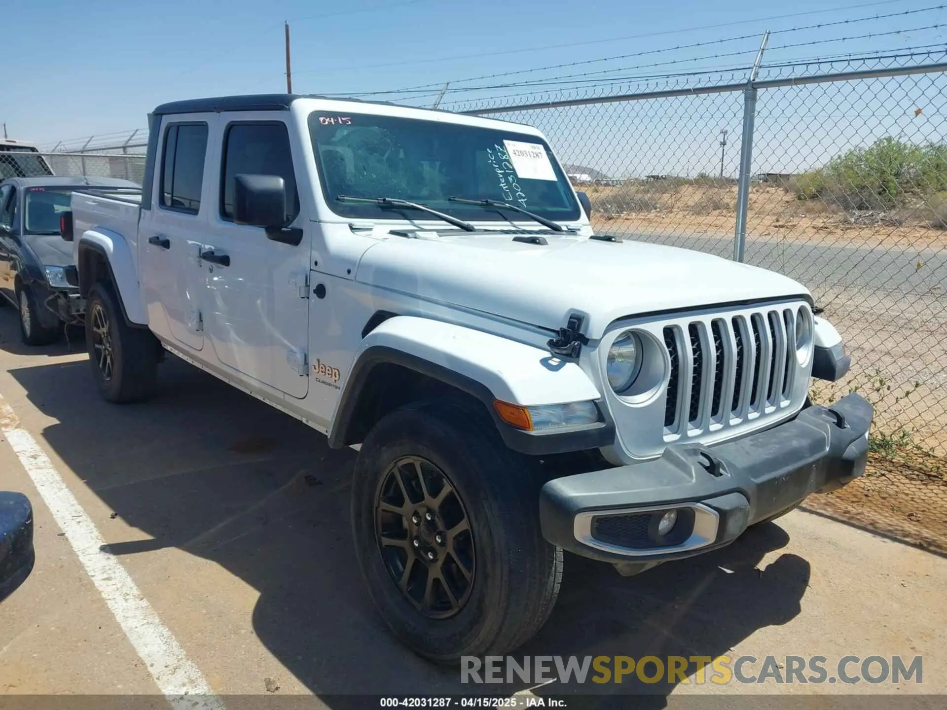 1 Photograph of a damaged car 1C6HJTFG5PL523116 JEEP GLADIATOR 2023