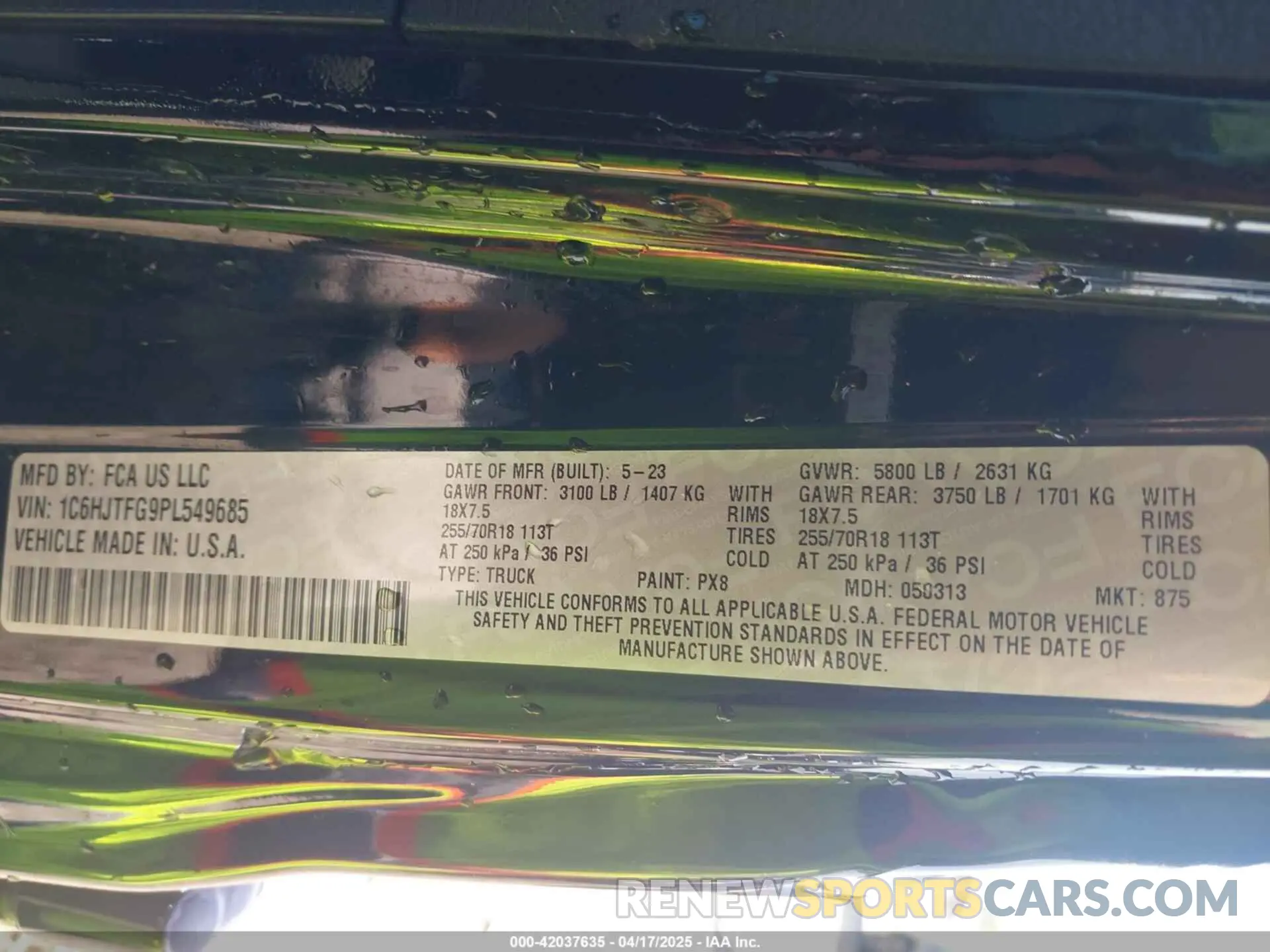 9 Photograph of a damaged car 1C6HJTFG9PL549685 JEEP GLADIATOR 2023