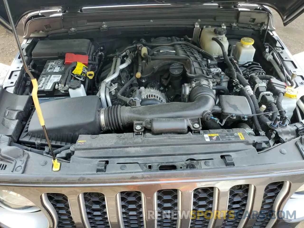 11 Photograph of a damaged car 1C6HJTFGXPL523659 JEEP GLADIATOR 2023