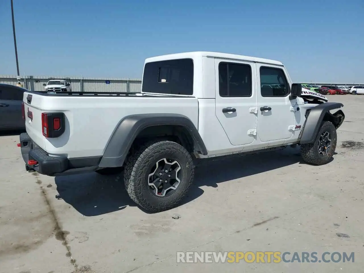 3 Photograph of a damaged car 1C6JJTBG3PL525874 JEEP GLADIATOR 2023