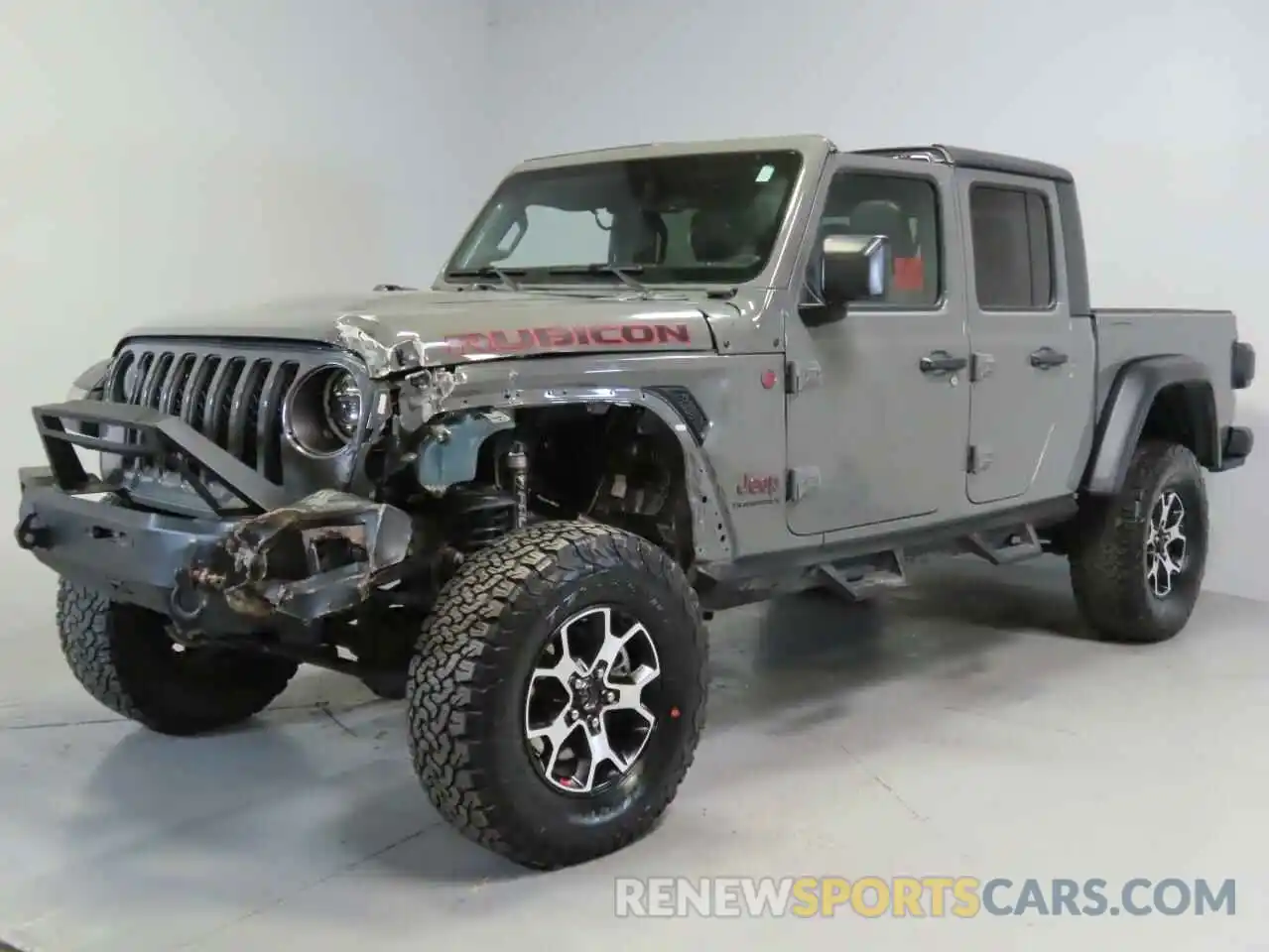 2 Photograph of a damaged car 1C6JJTBG4PL562478 JEEP GLADIATOR 2023