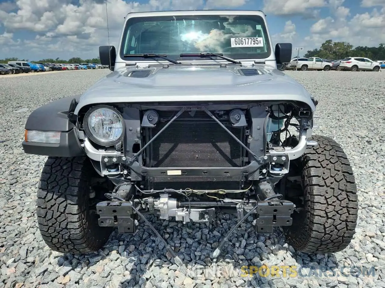 5 Photograph of a damaged car 1C6JJTBG5PL585901 JEEP GLADIATOR 2023