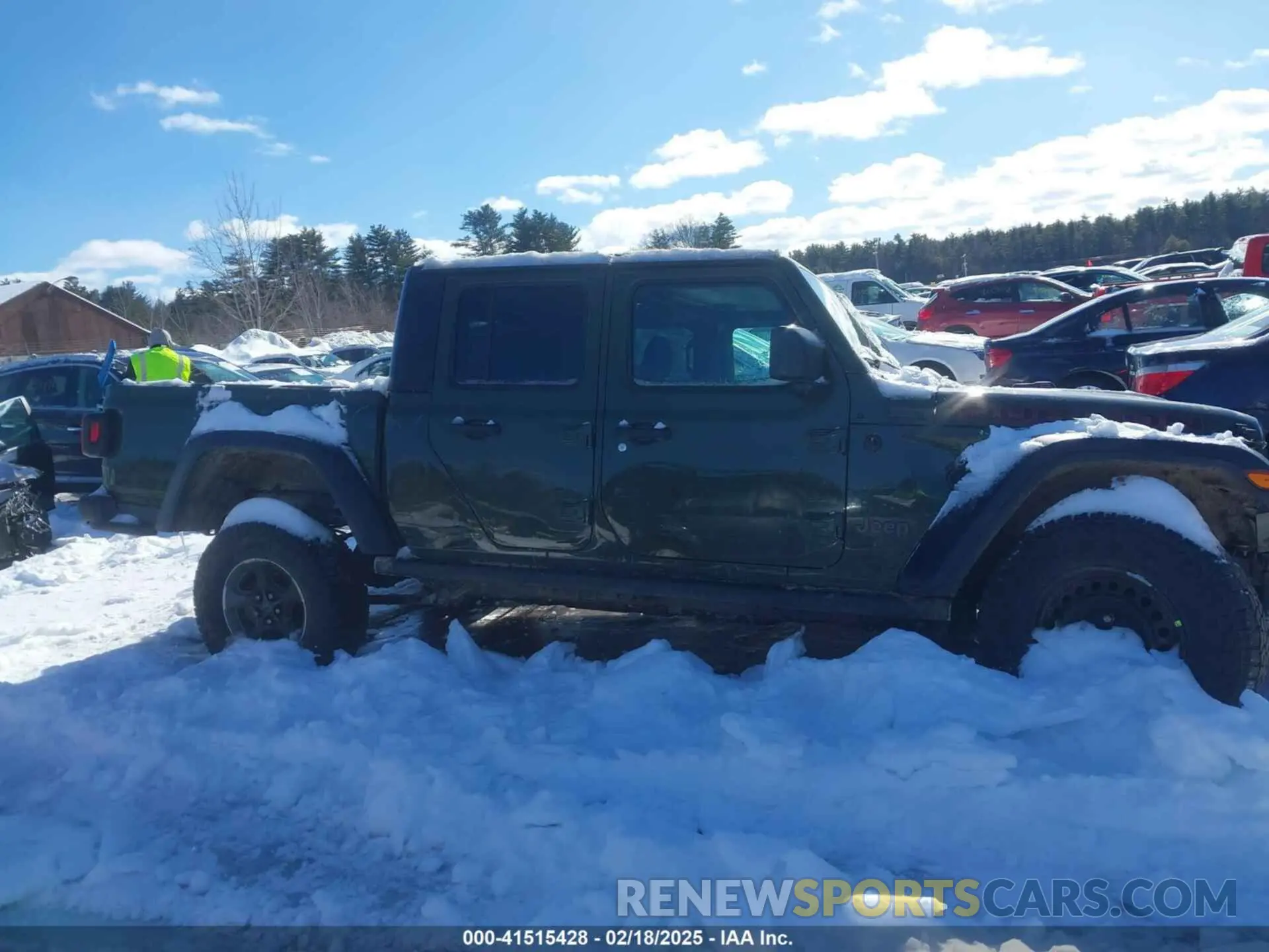 13 Photograph of a damaged car 1C6JJTBG6PL576818 JEEP GLADIATOR 2023
