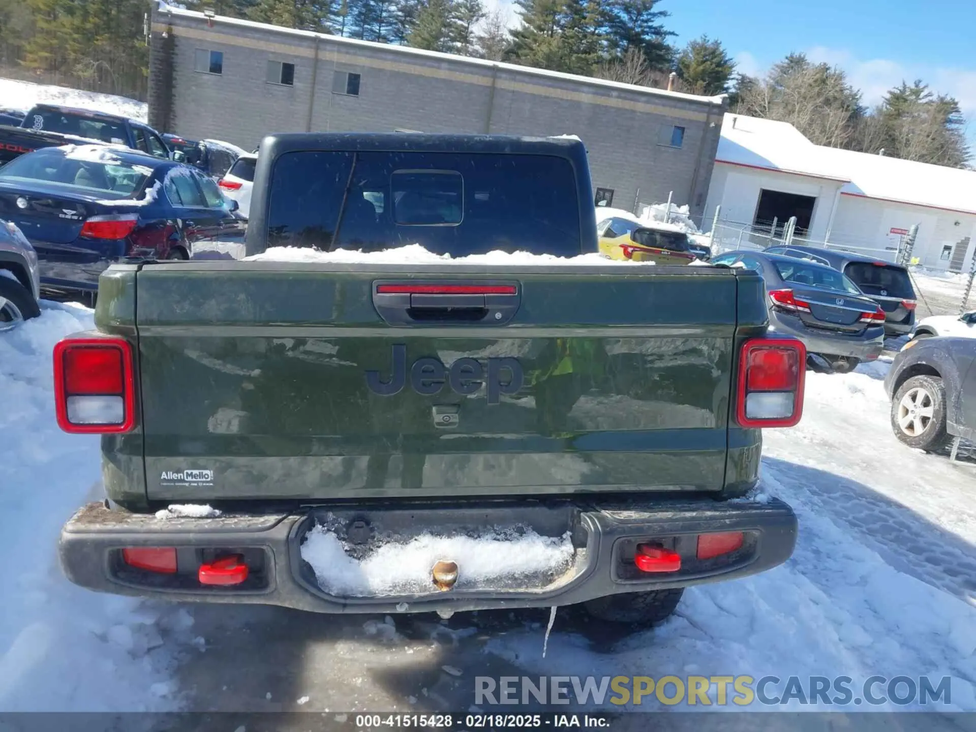 16 Photograph of a damaged car 1C6JJTBG6PL576818 JEEP GLADIATOR 2023