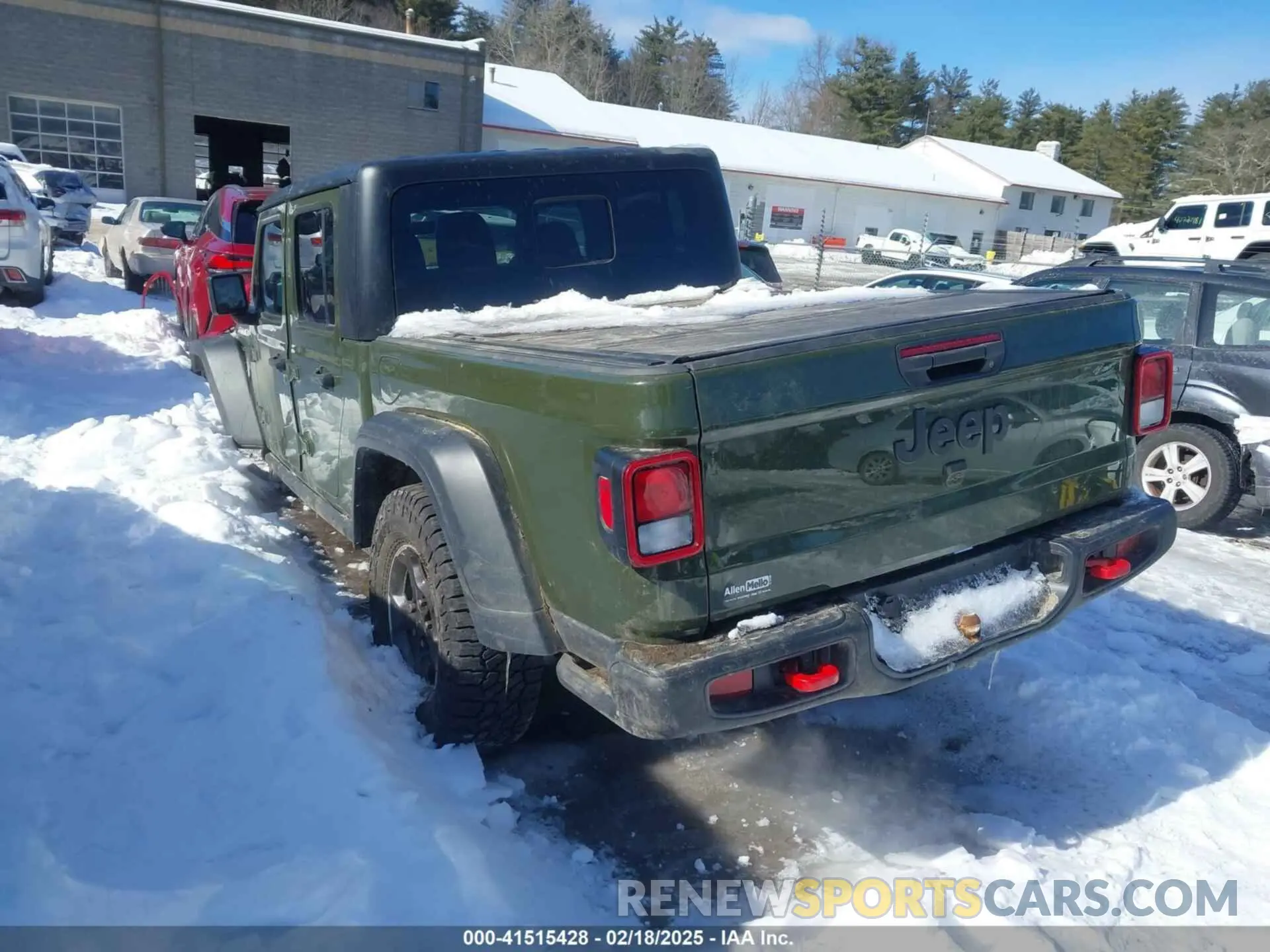 3 Photograph of a damaged car 1C6JJTBG6PL576818 JEEP GLADIATOR 2023