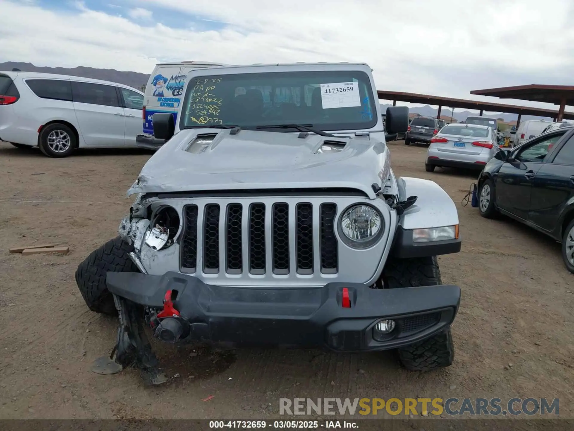 12 Photograph of a damaged car 1C6JJTBG9PL524342 JEEP GLADIATOR 2023