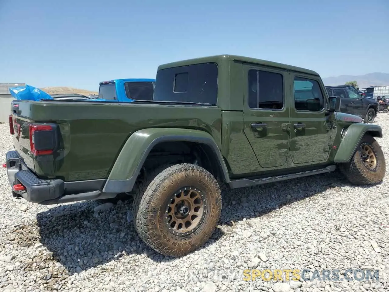 3 Photograph of a damaged car 1C6JJTBM8PL515539 JEEP GLADIATOR 2023