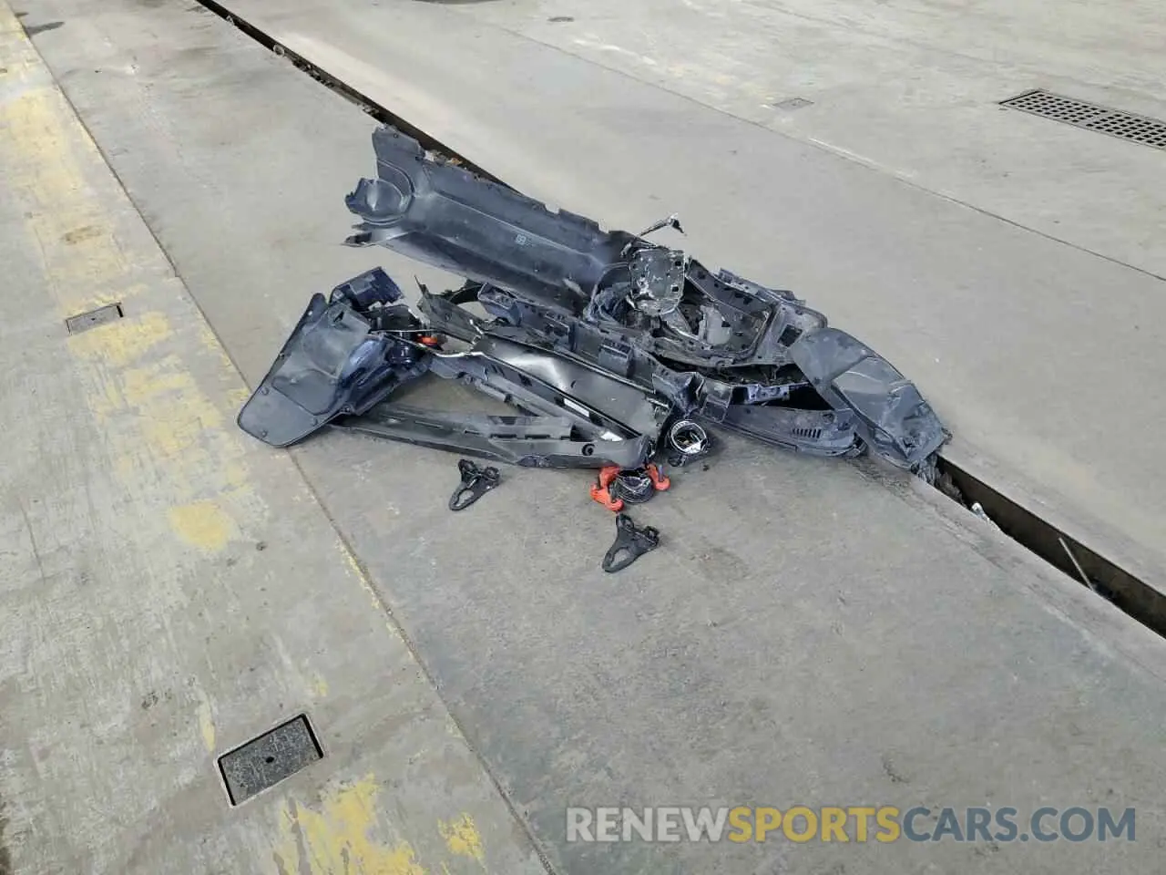 13 Photograph of a damaged car 1C6JJTEG0PL538805 JEEP GLADIATOR 2023
