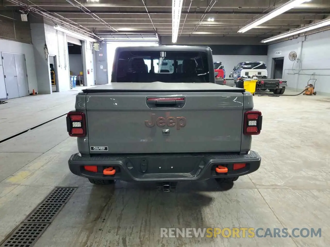 6 Photograph of a damaged car 1C6JJTEG0PL538805 JEEP GLADIATOR 2023