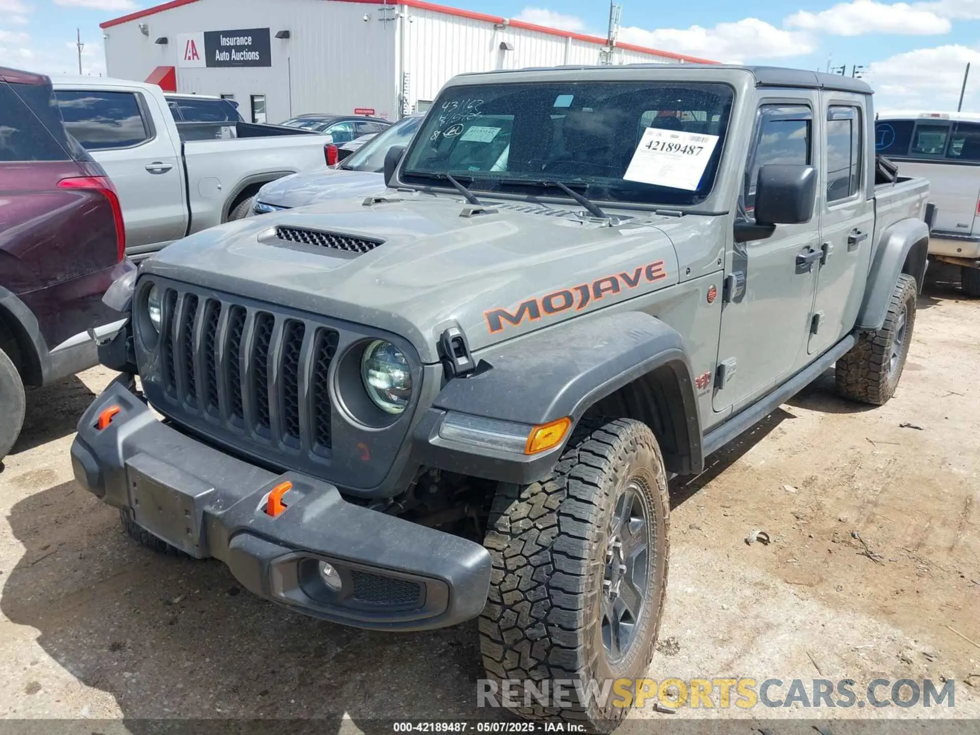 2 Photograph of a damaged car 1C6JJTEG2PL561809 JEEP GLADIATOR 2023
