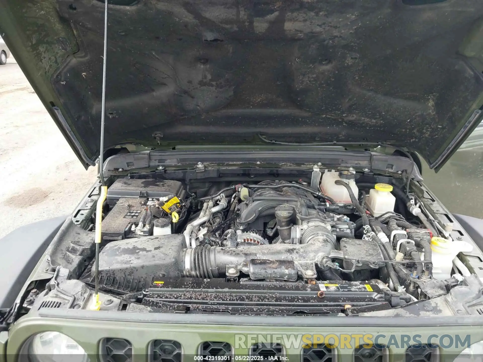 10 Photograph of a damaged car 1C6JJTEG5PL536662 JEEP GLADIATOR 2023
