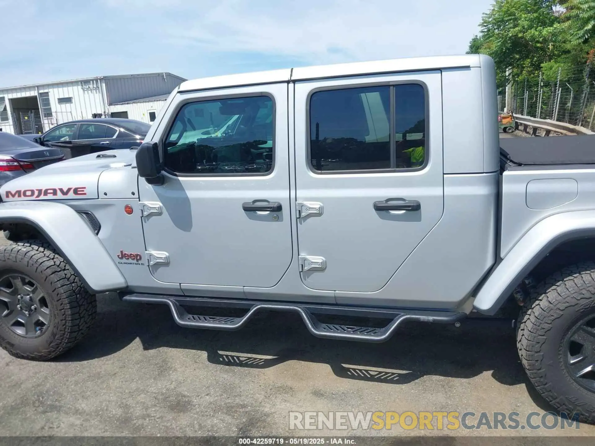 14 Photograph of a damaged car 1C6JJTEGXPL548712 JEEP GLADIATOR 2023