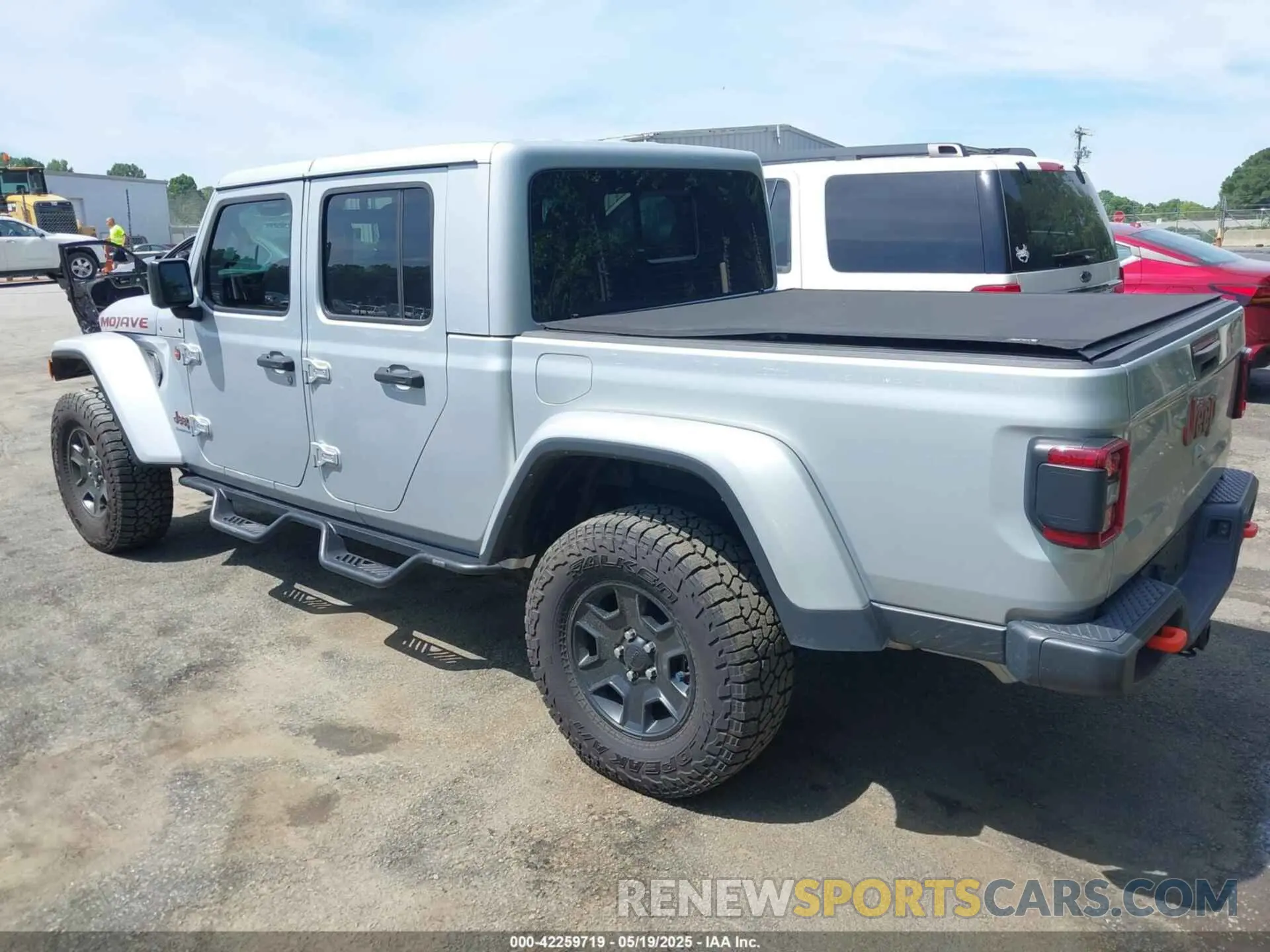 3 Photograph of a damaged car 1C6JJTEGXPL548712 JEEP GLADIATOR 2023