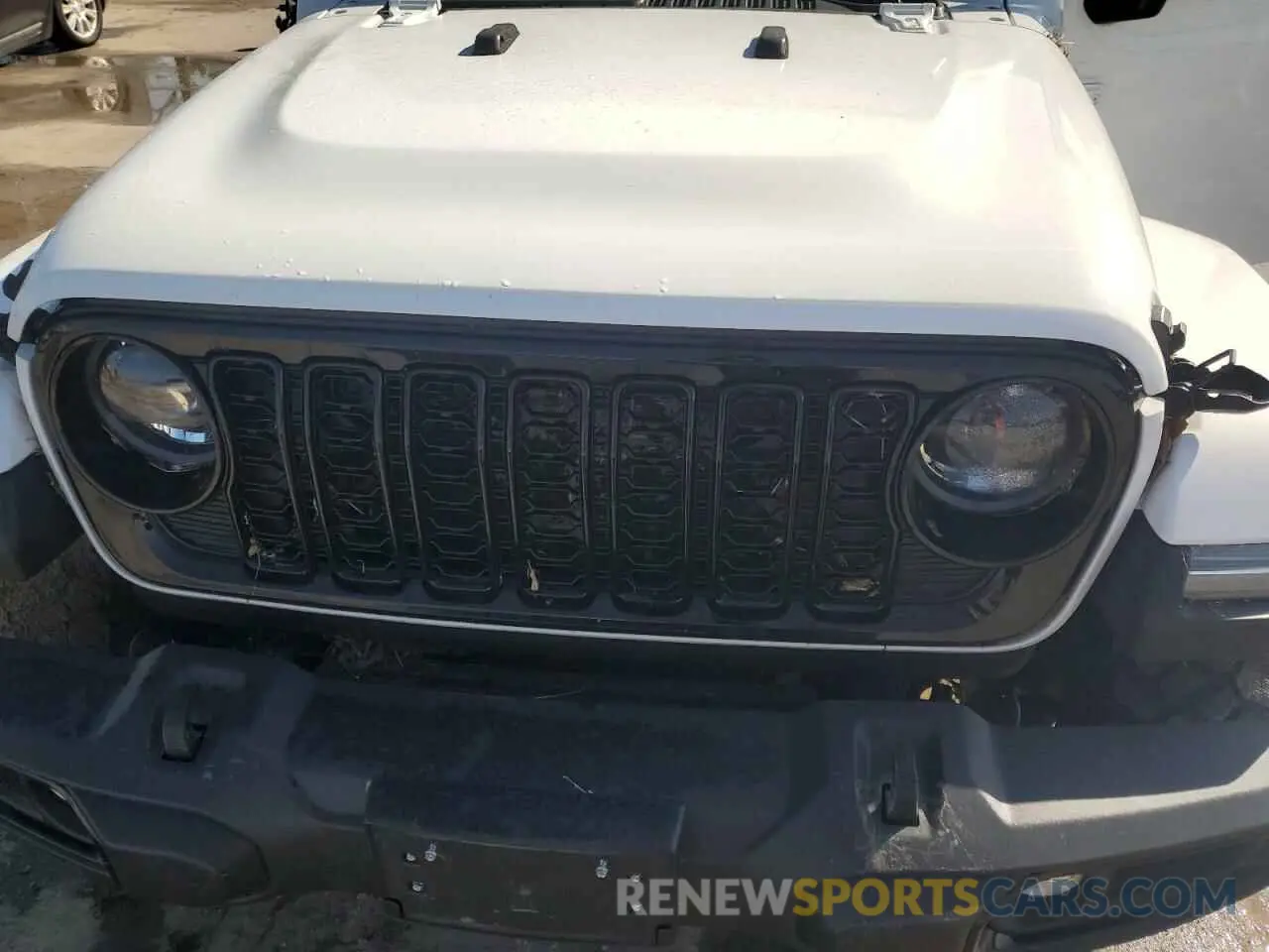 11 Photograph of a damaged car 1C6HJTAG0RL121370 JEEP GLADIATOR 2024