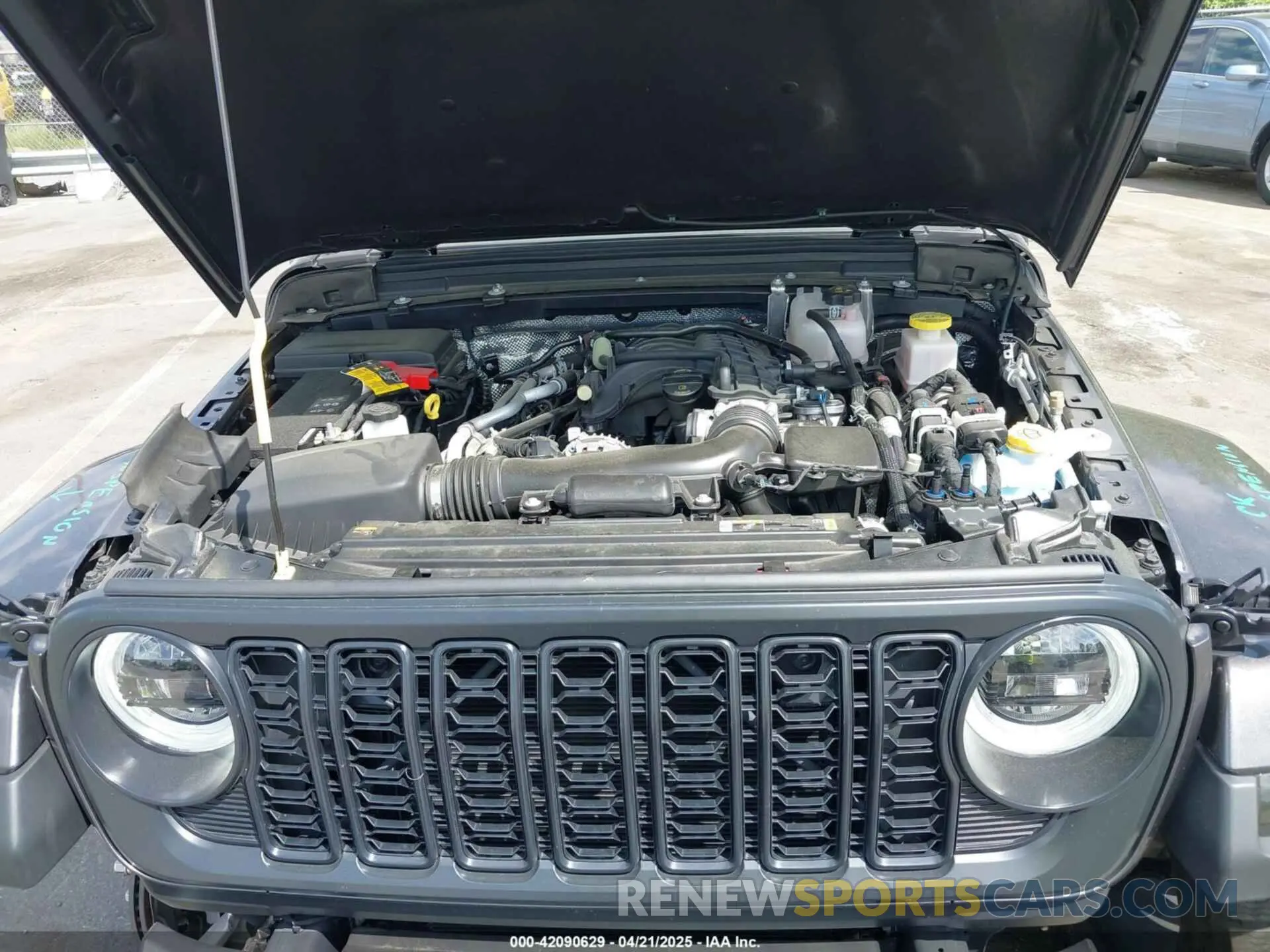 10 Photograph of a damaged car 1C6HJTAG0RL131543 JEEP GLADIATOR 2024