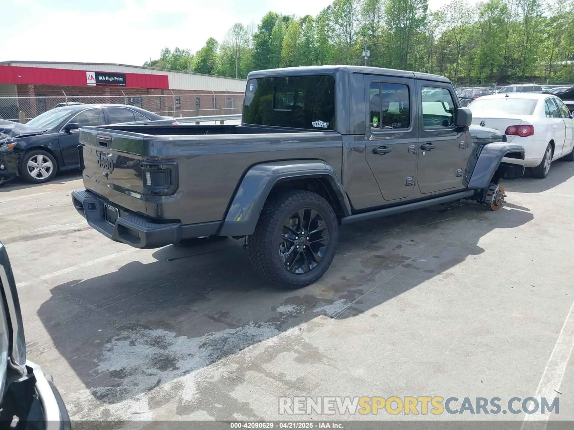 4 Photograph of a damaged car 1C6HJTAG0RL131543 JEEP GLADIATOR 2024