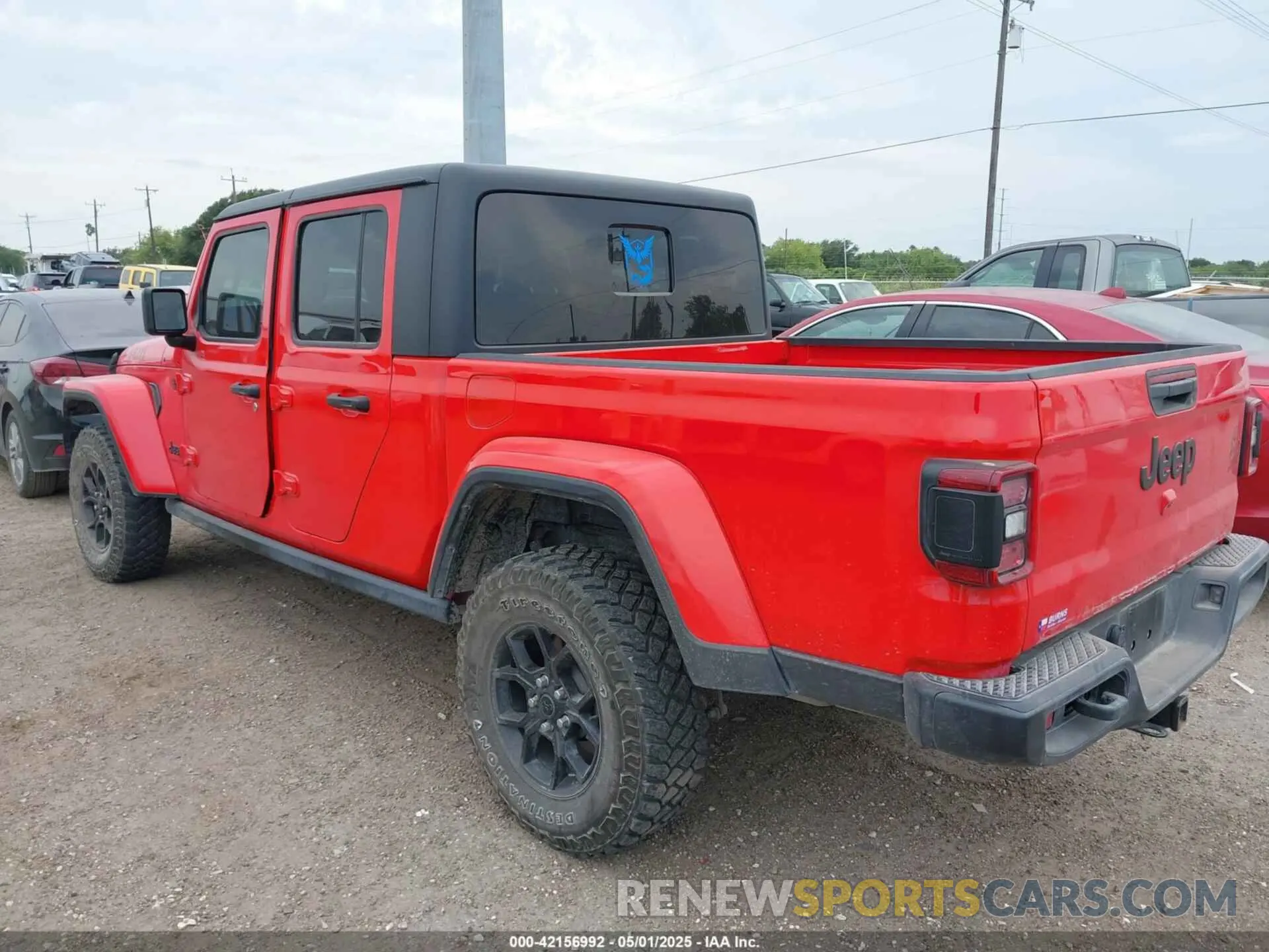 3 Photograph of a damaged car 1C6HJTAG5RL101616 JEEP GLADIATOR 2024