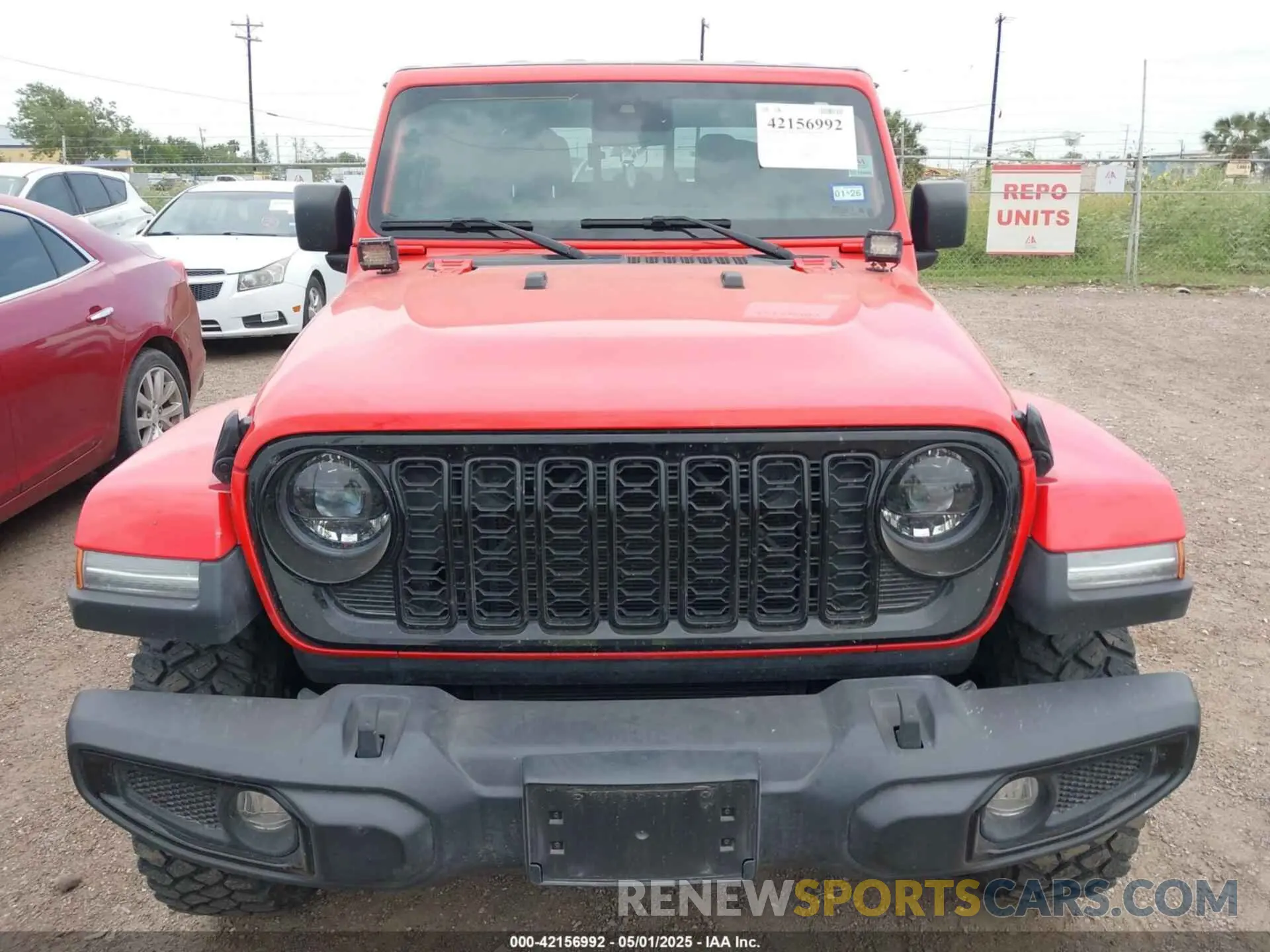 6 Photograph of a damaged car 1C6HJTAG5RL101616 JEEP GLADIATOR 2024