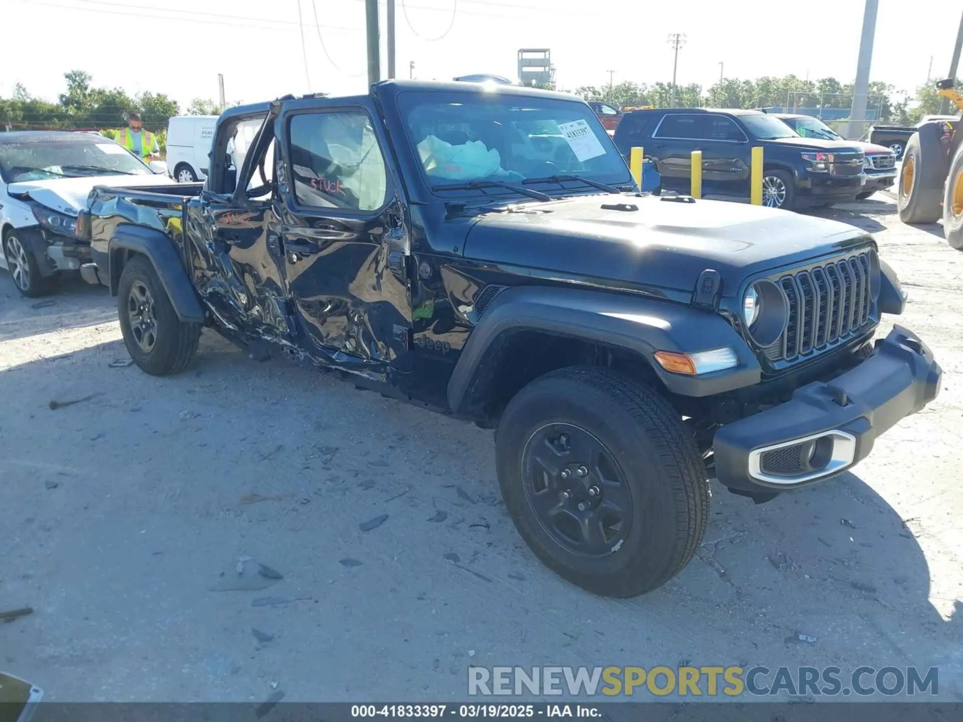 1 Photograph of a damaged car 1C6HJTAG6RL111586 JEEP GLADIATOR 2024
