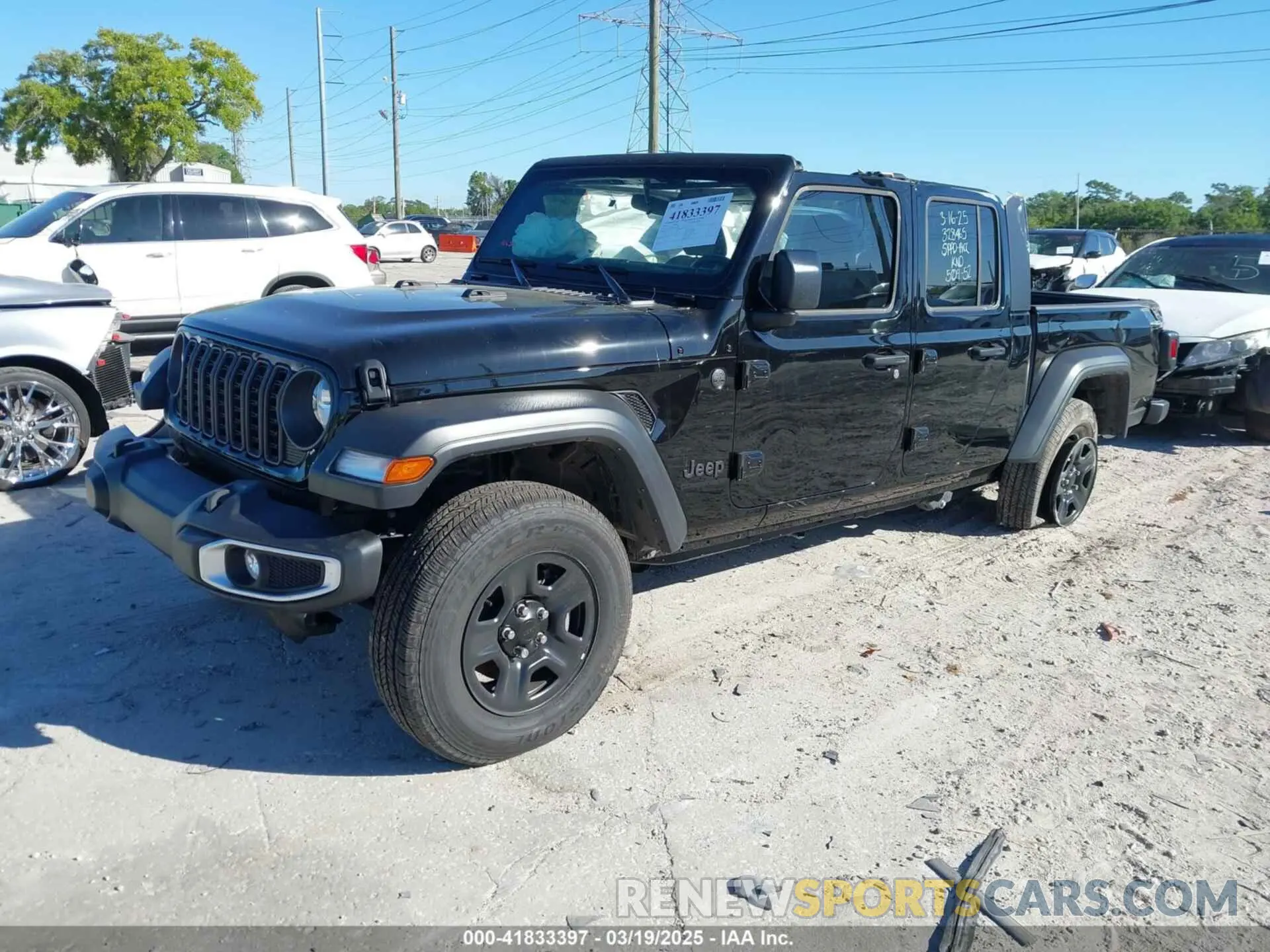2 Photograph of a damaged car 1C6HJTAG6RL111586 JEEP GLADIATOR 2024