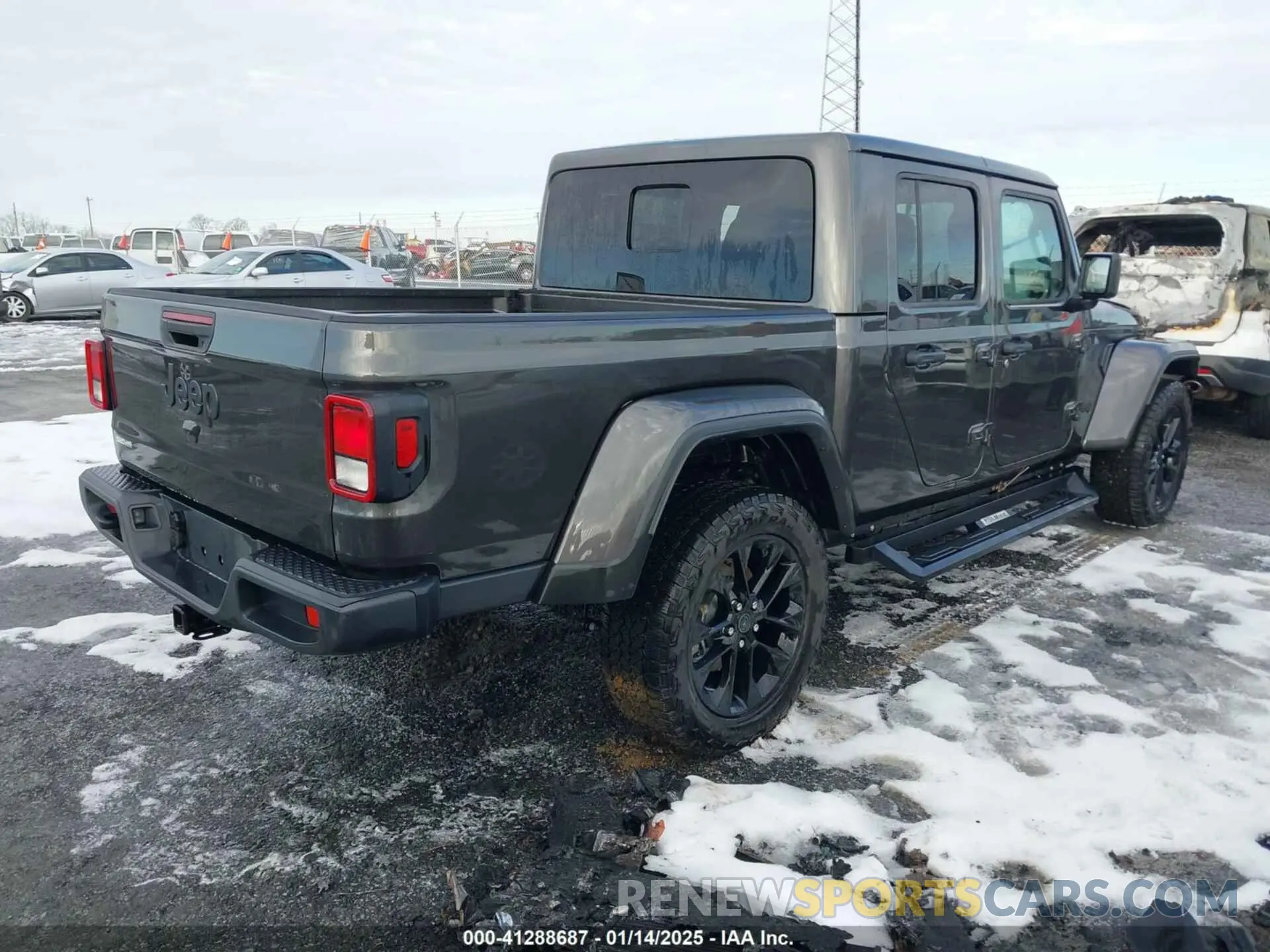 4 Photograph of a damaged car 1C6HJTAG6RL133538 JEEP GLADIATOR 2024