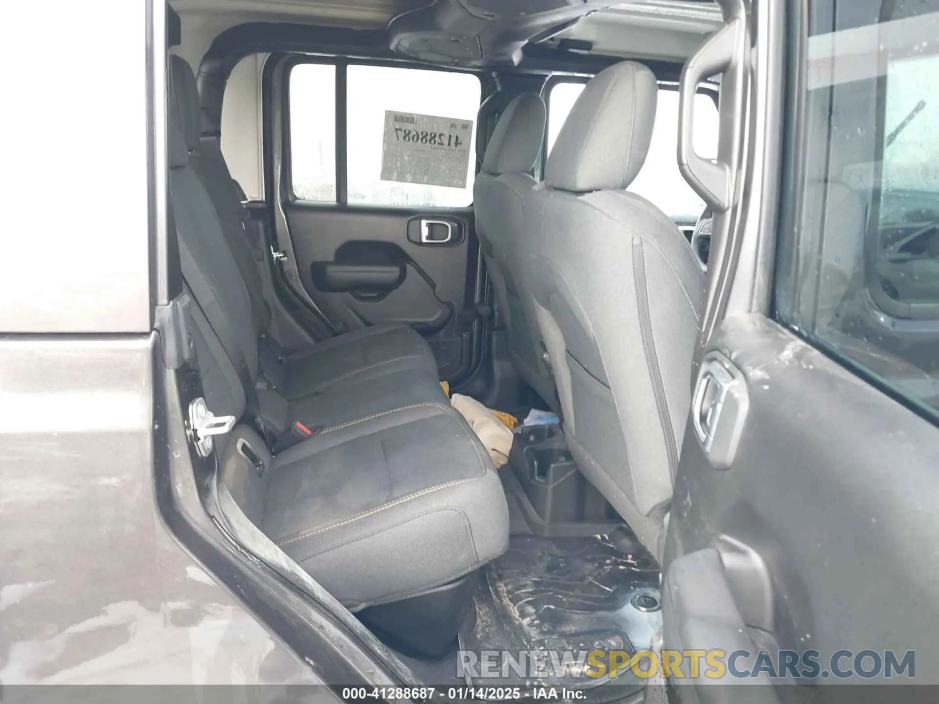 8 Photograph of a damaged car 1C6HJTAG6RL133538 JEEP GLADIATOR 2024