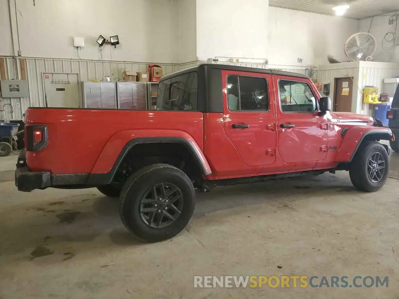 3 Photograph of a damaged car 1C6HJTAG7RL100645 JEEP GLADIATOR 2024