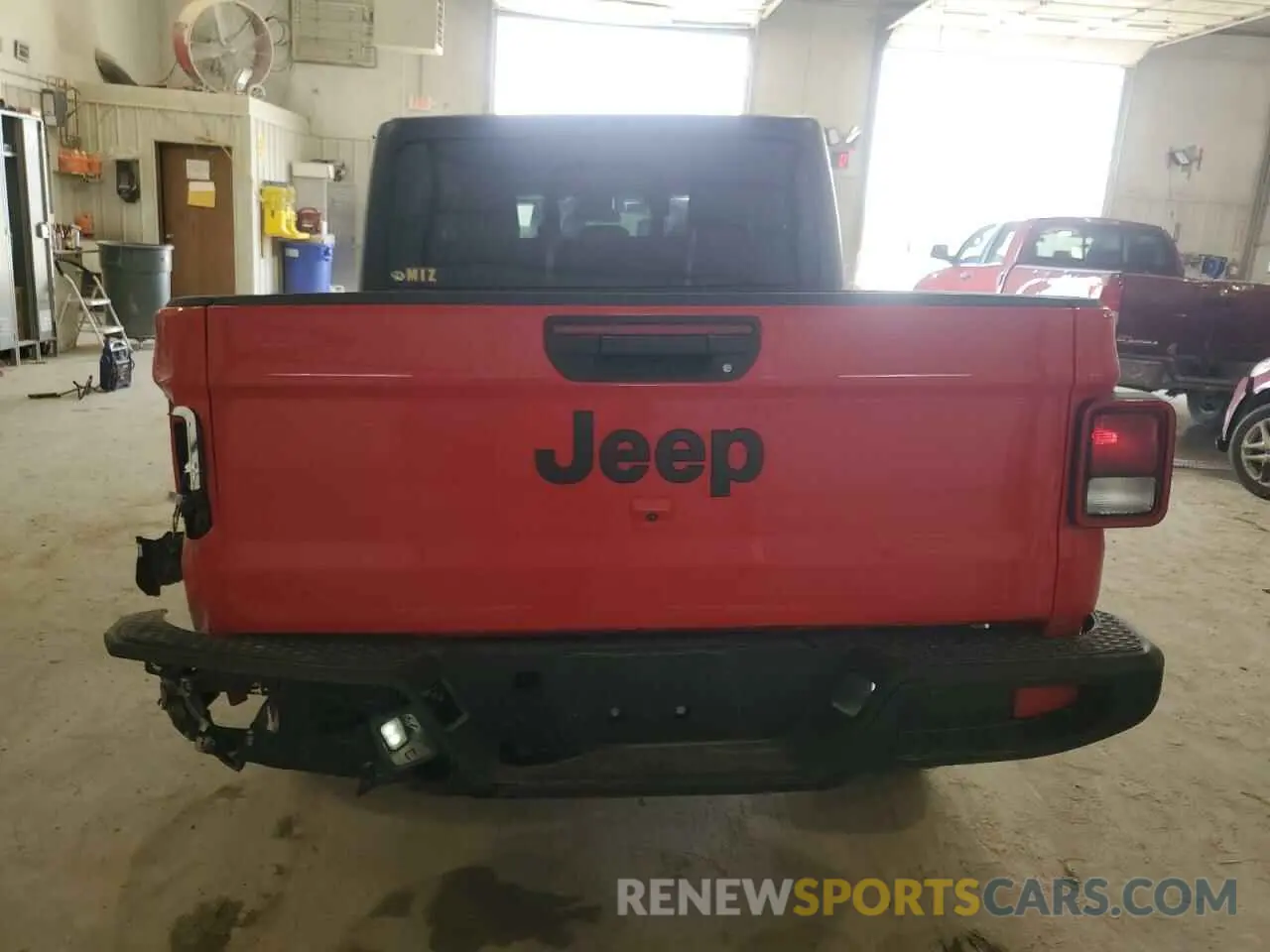 6 Photograph of a damaged car 1C6HJTAG7RL100645 JEEP GLADIATOR 2024