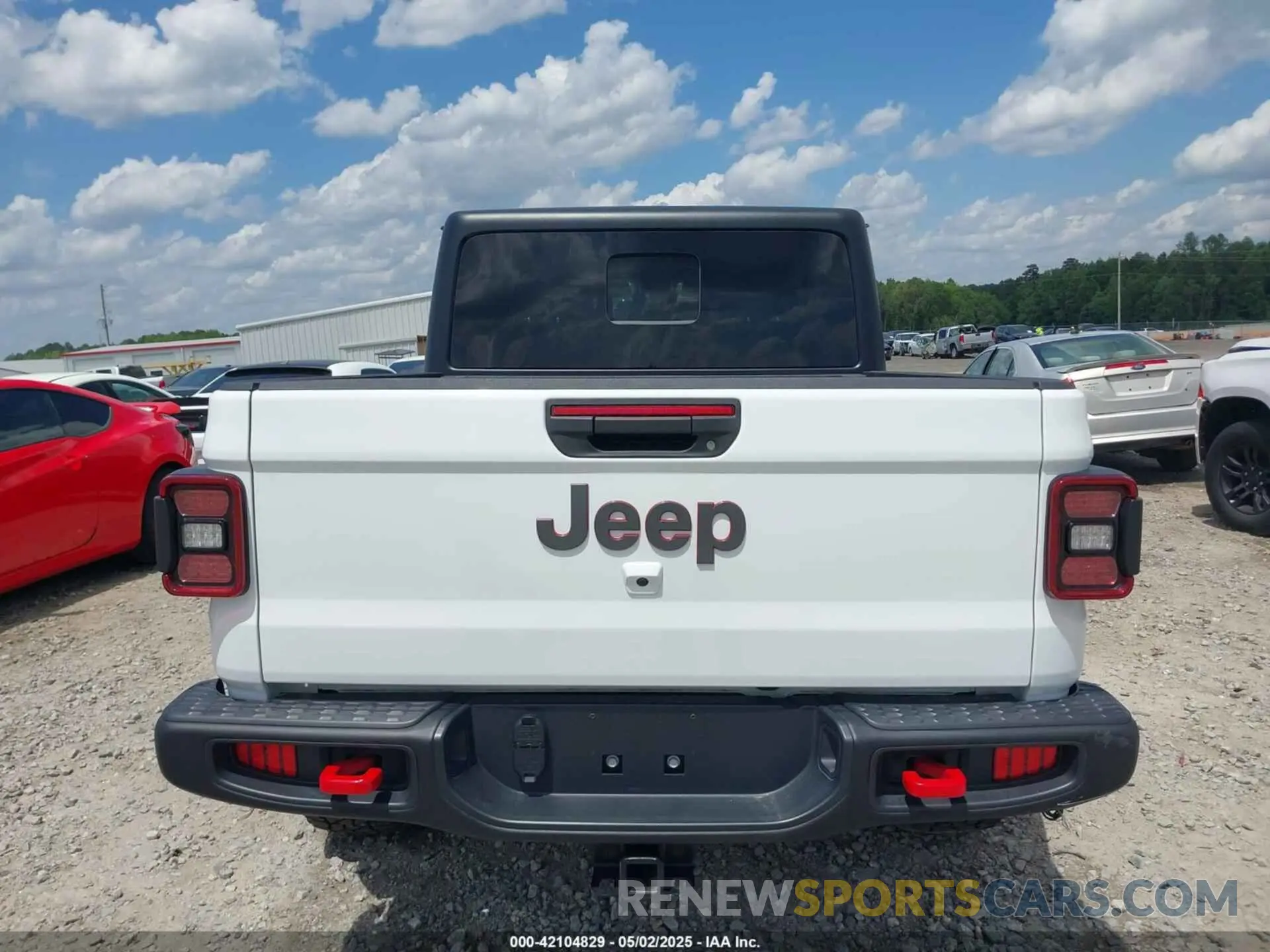 16 Photograph of a damaged car 1C6JJTBG5RL110865 JEEP GLADIATOR 2024
