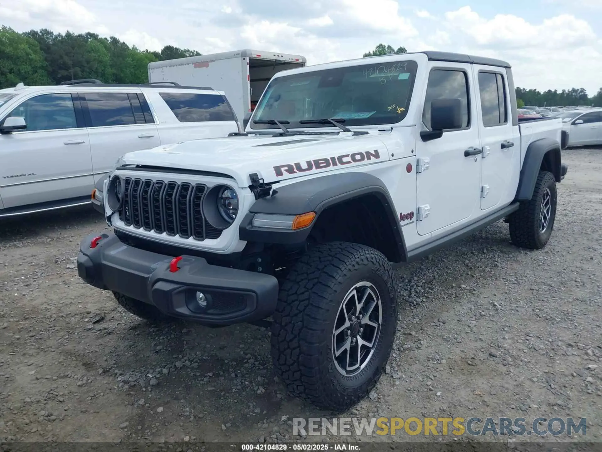 2 Photograph of a damaged car 1C6JJTBG5RL110865 JEEP GLADIATOR 2024
