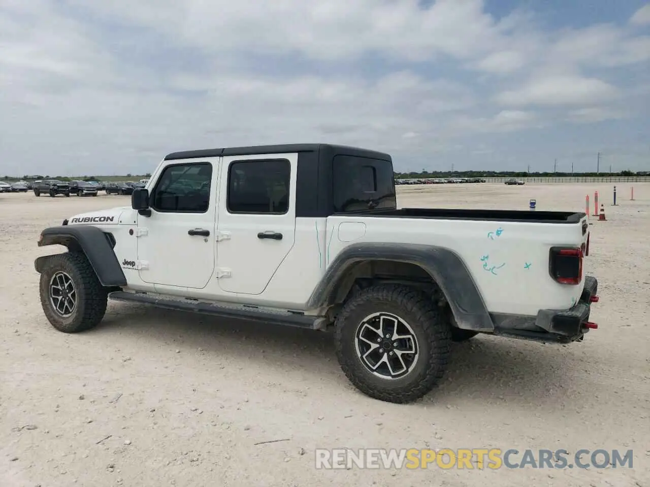 2 Photograph of a damaged car 1C6JJTBG9RL114322 JEEP GLADIATOR 2024