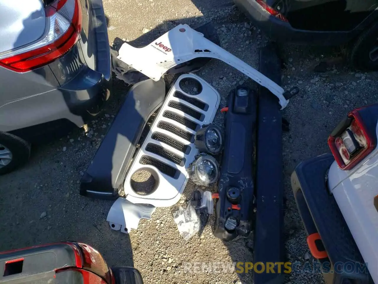 12 Photograph of a damaged car 1C6JJTEG7RL111124 JEEP GLADIATOR 2024