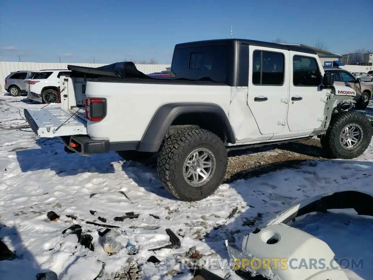 3 Photograph of a damaged car 1C6JJTEG7RL111124 JEEP GLADIATOR 2024