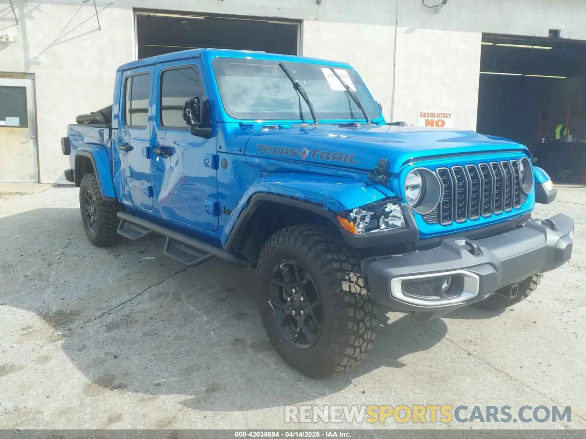 1 Photograph of a damaged car 1C6PJTAG9SL503849 JEEP GLADIATOR 2025