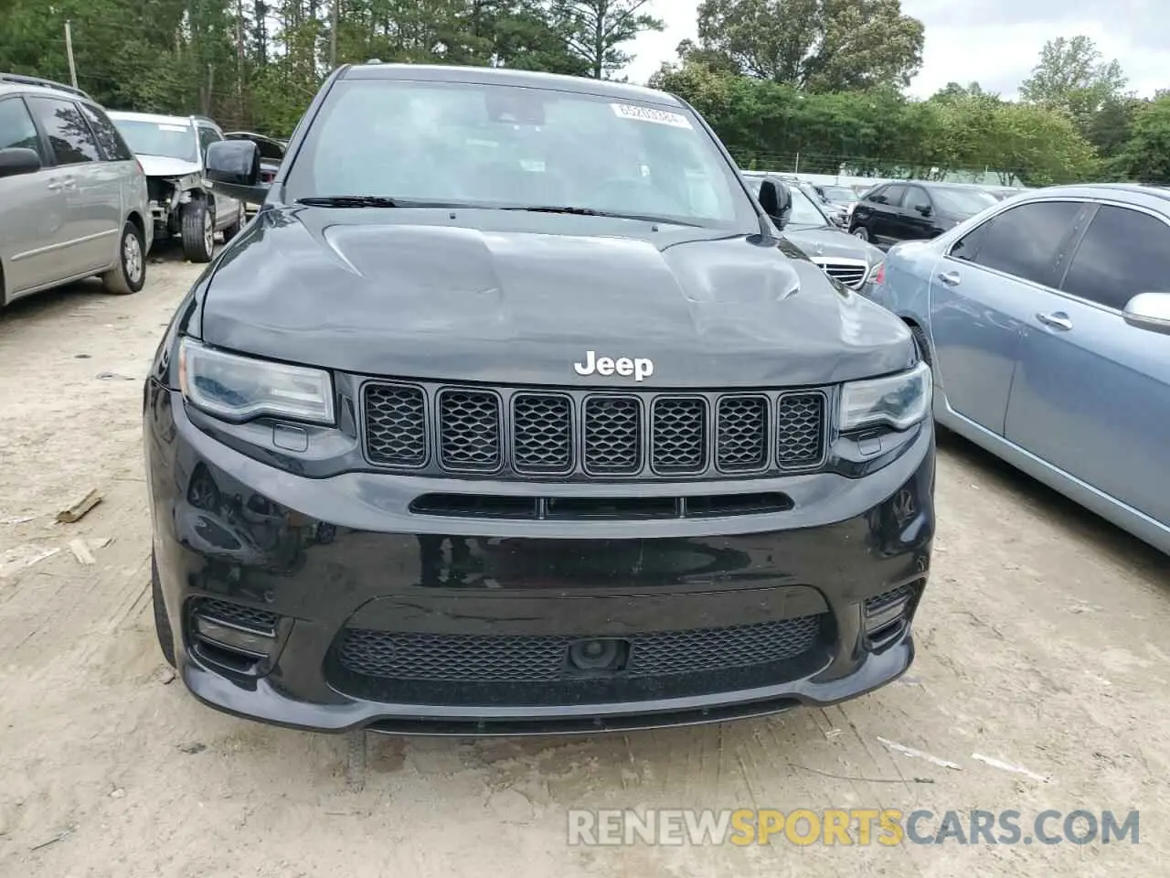 5 Photograph of a damaged car 1C4RJFDJ0HC948581 JEEP GRAND CHER 2017