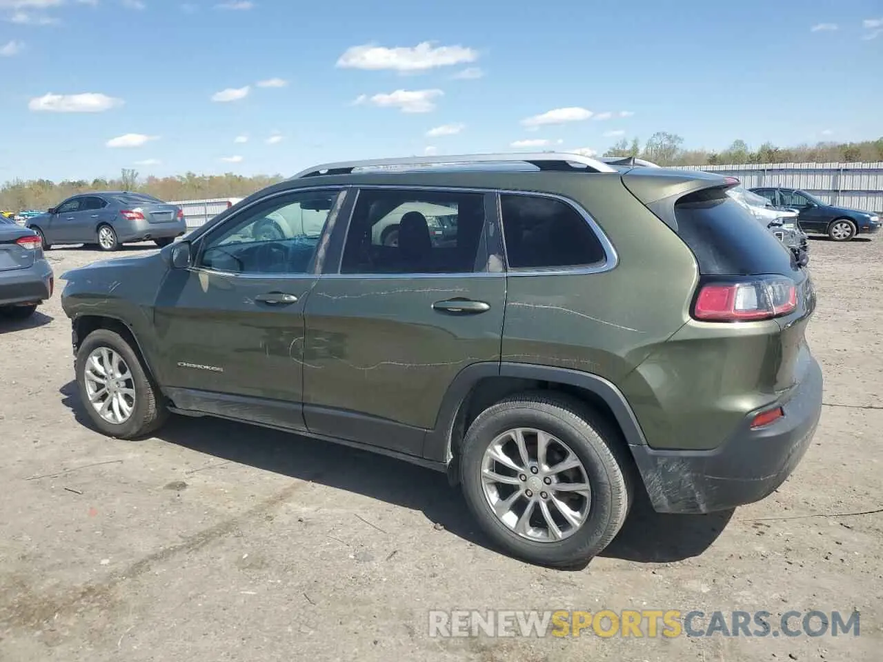 2 Photograph of a damaged car 1C4PJLCB0KD144119 JEEP GRAND CHER 2019