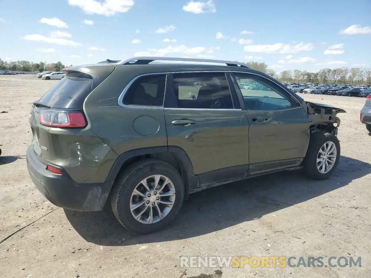 3 Photograph of a damaged car 1C4PJLCB0KD144119 JEEP GRAND CHER 2019