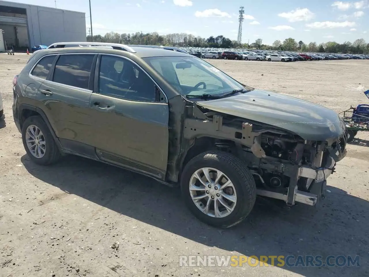 4 Photograph of a damaged car 1C4PJLCB0KD144119 JEEP GRAND CHER 2019