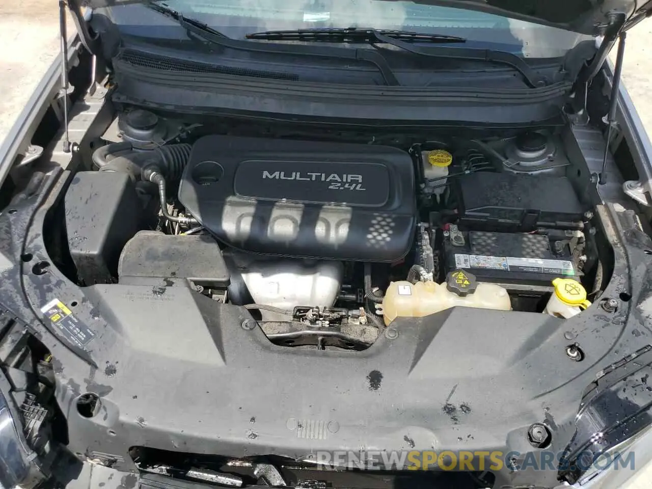 12 Photograph of a damaged car 1C4PJLCB0KD206568 JEEP GRAND CHER 2019