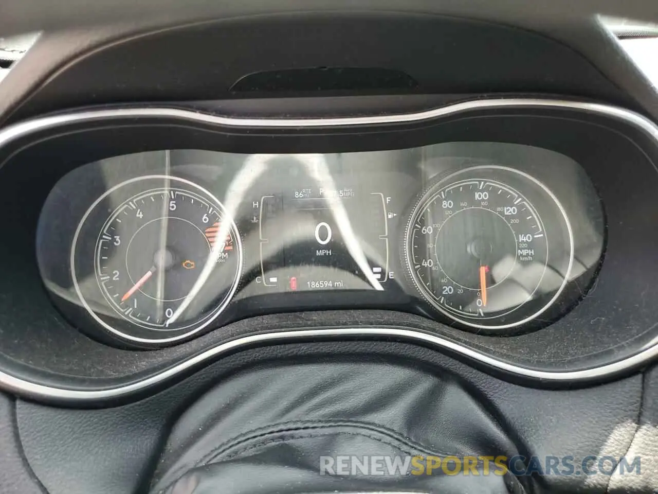 9 Photograph of a damaged car 1C4PJLCB0KD206568 JEEP GRAND CHER 2019