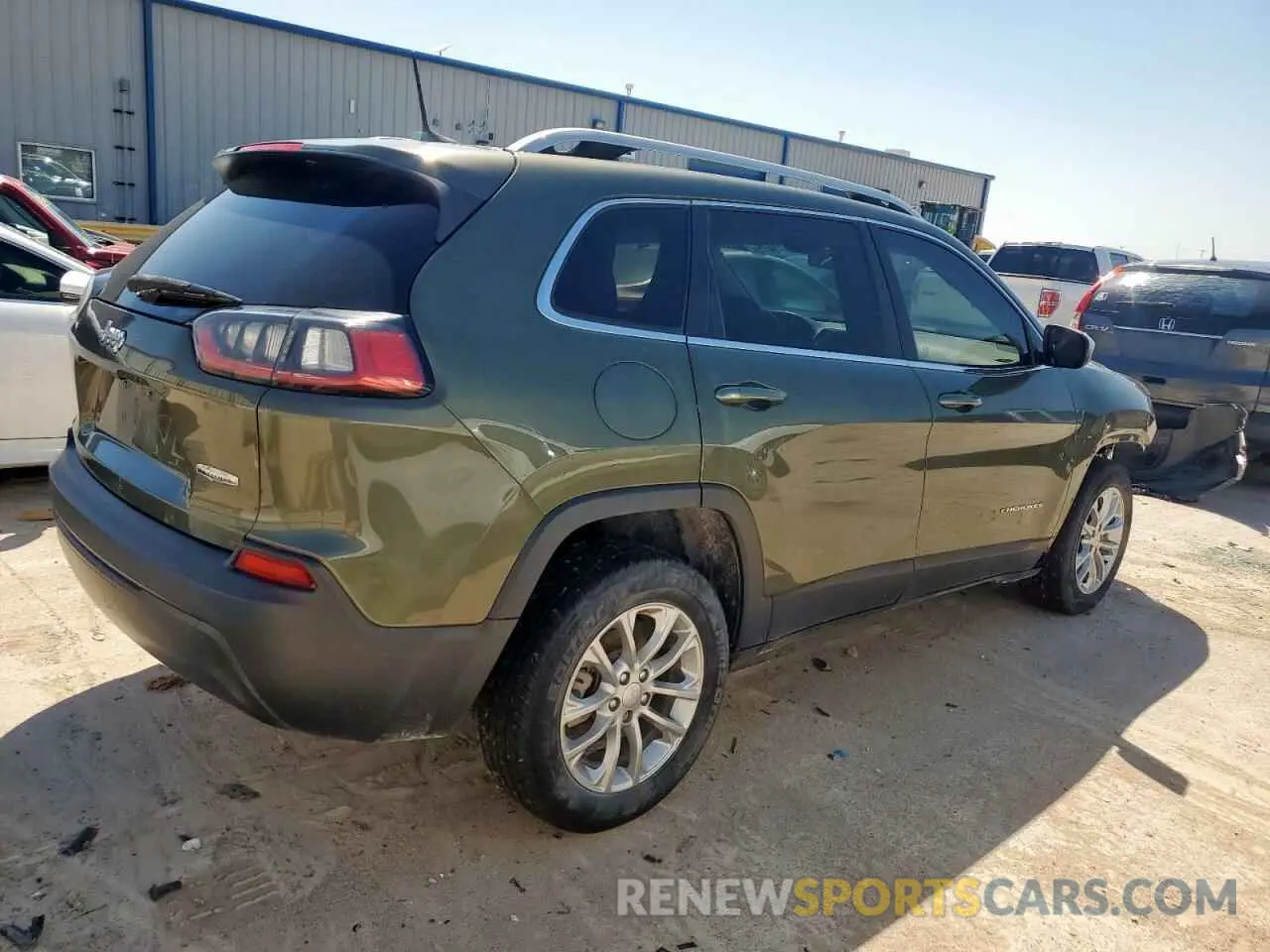 3 Photograph of a damaged car 1C4PJLCB1KD263409 JEEP GRAND CHER 2019