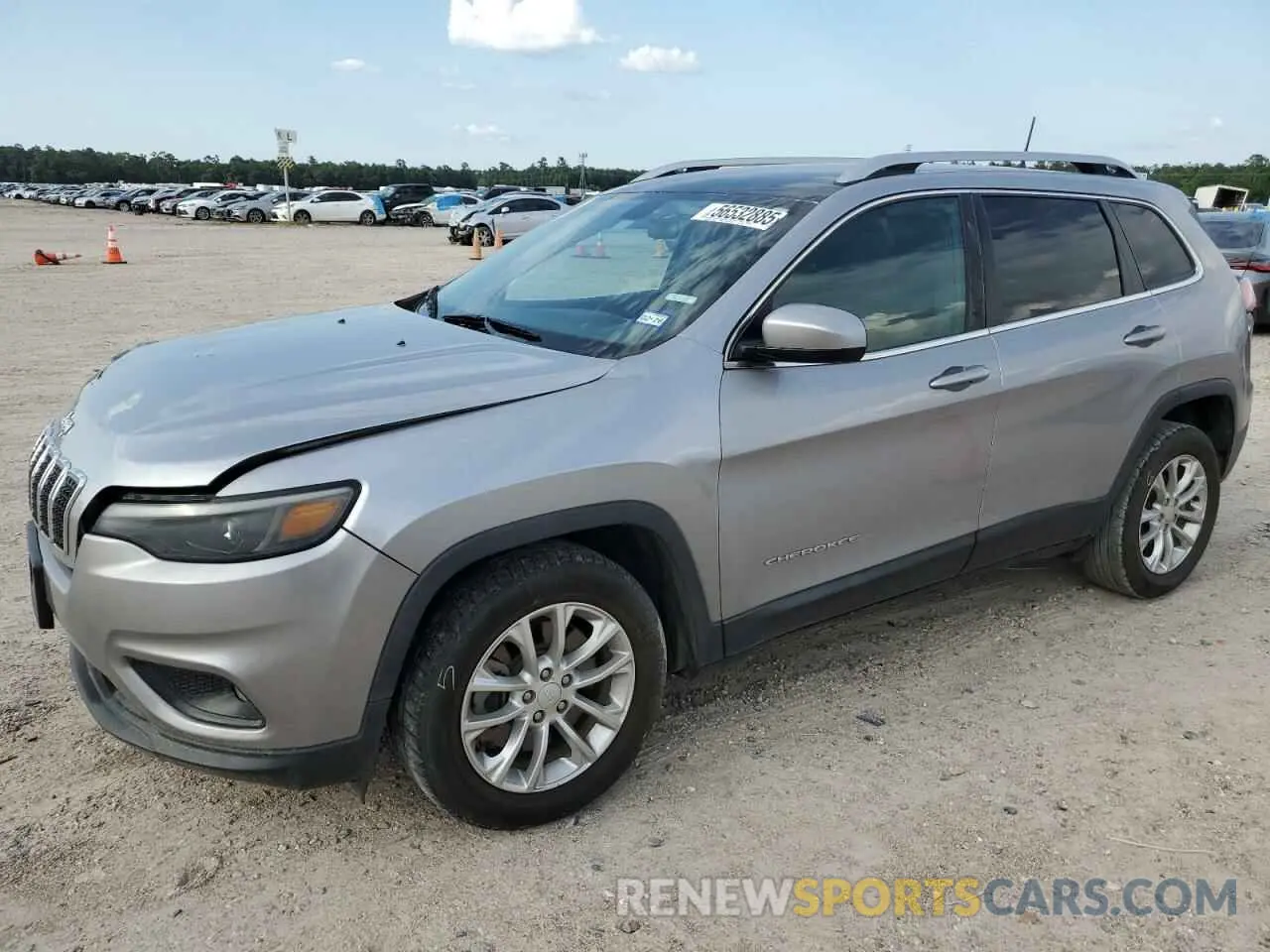 1 Photograph of a damaged car 1C4PJLCB1KD312480 JEEP GRAND CHER 2019