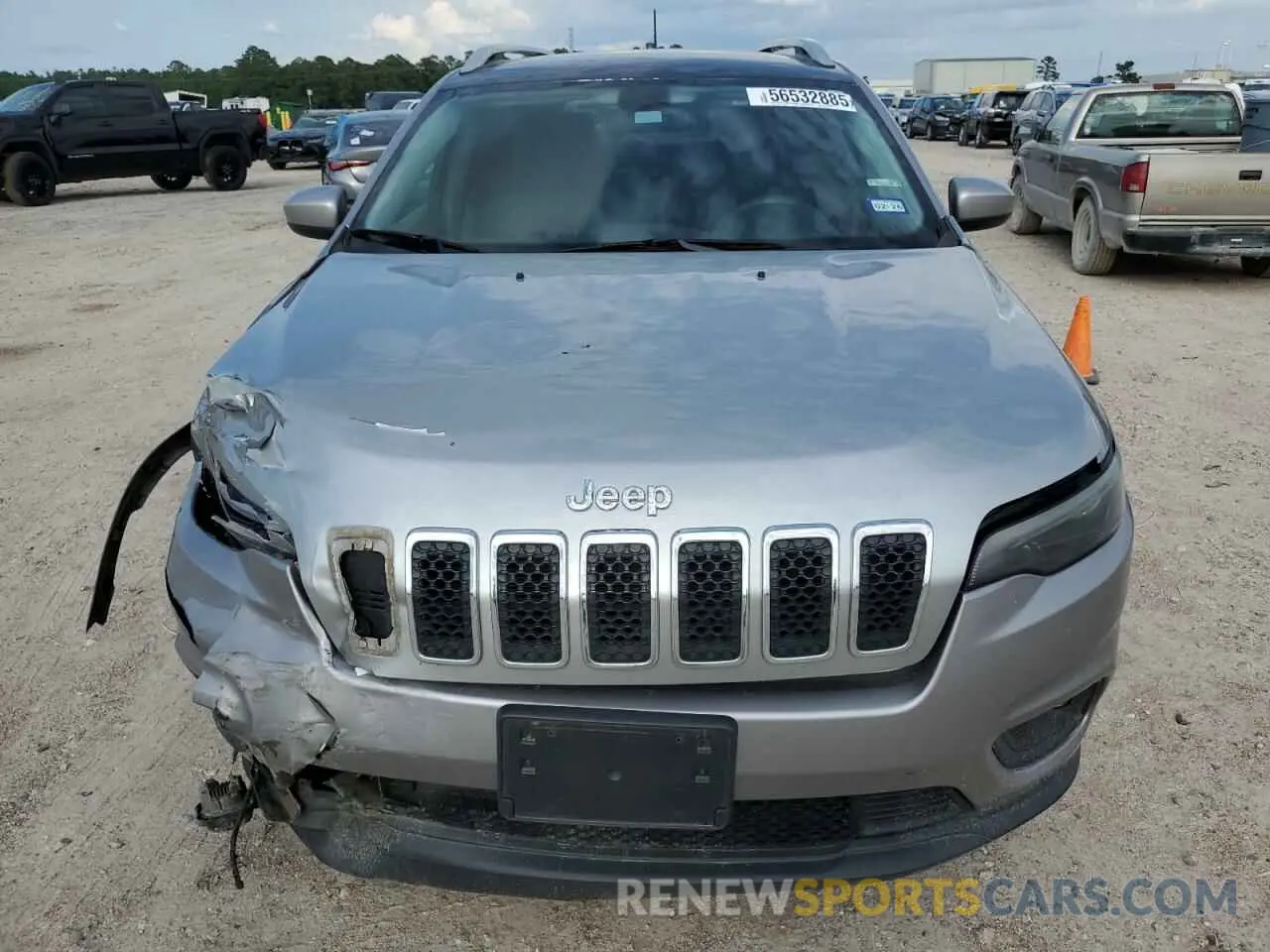 5 Photograph of a damaged car 1C4PJLCB1KD312480 JEEP GRAND CHER 2019