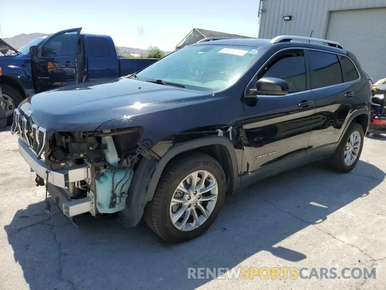 1 Photograph of a damaged car 1C4PJLCB1KD327111 JEEP GRAND CHER 2019