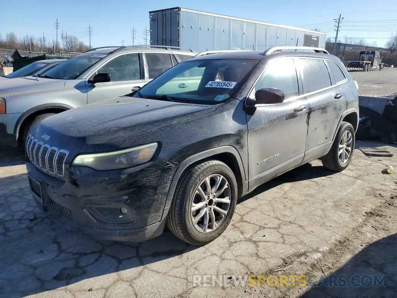 1 Photograph of a damaged car 1C4PJLCB1KD348749 JEEP GRAND CHER 2019