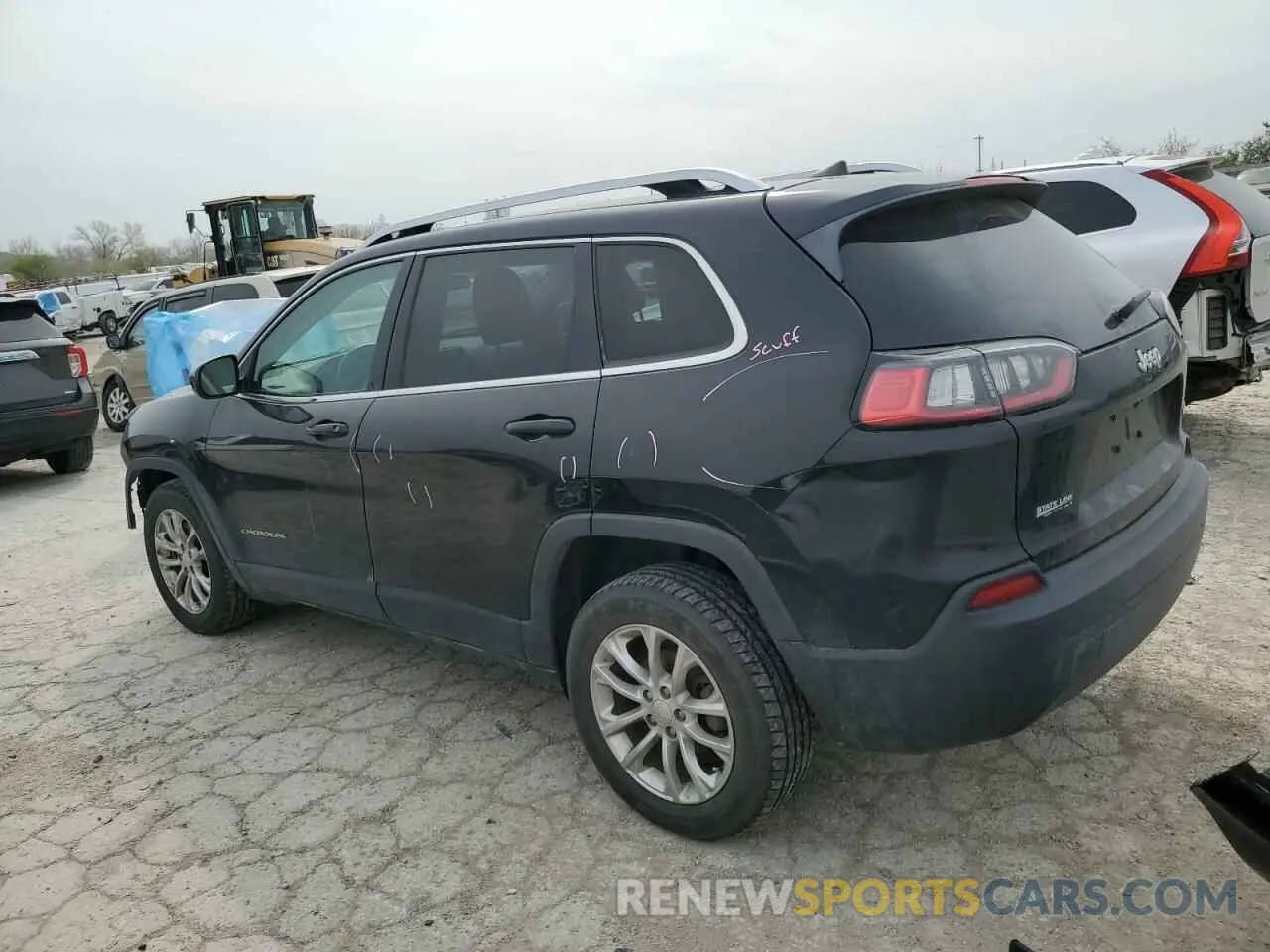 2 Photograph of a damaged car 1C4PJLCB2KD144963 JEEP GRAND CHER 2019